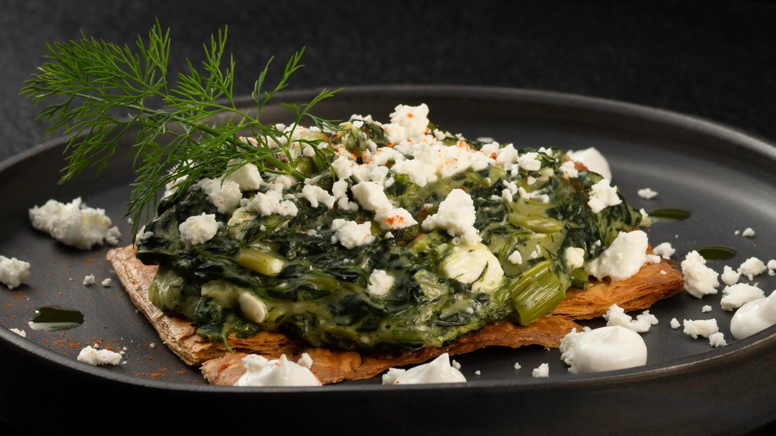 Restaurant/places to eat in Aeolos Resort