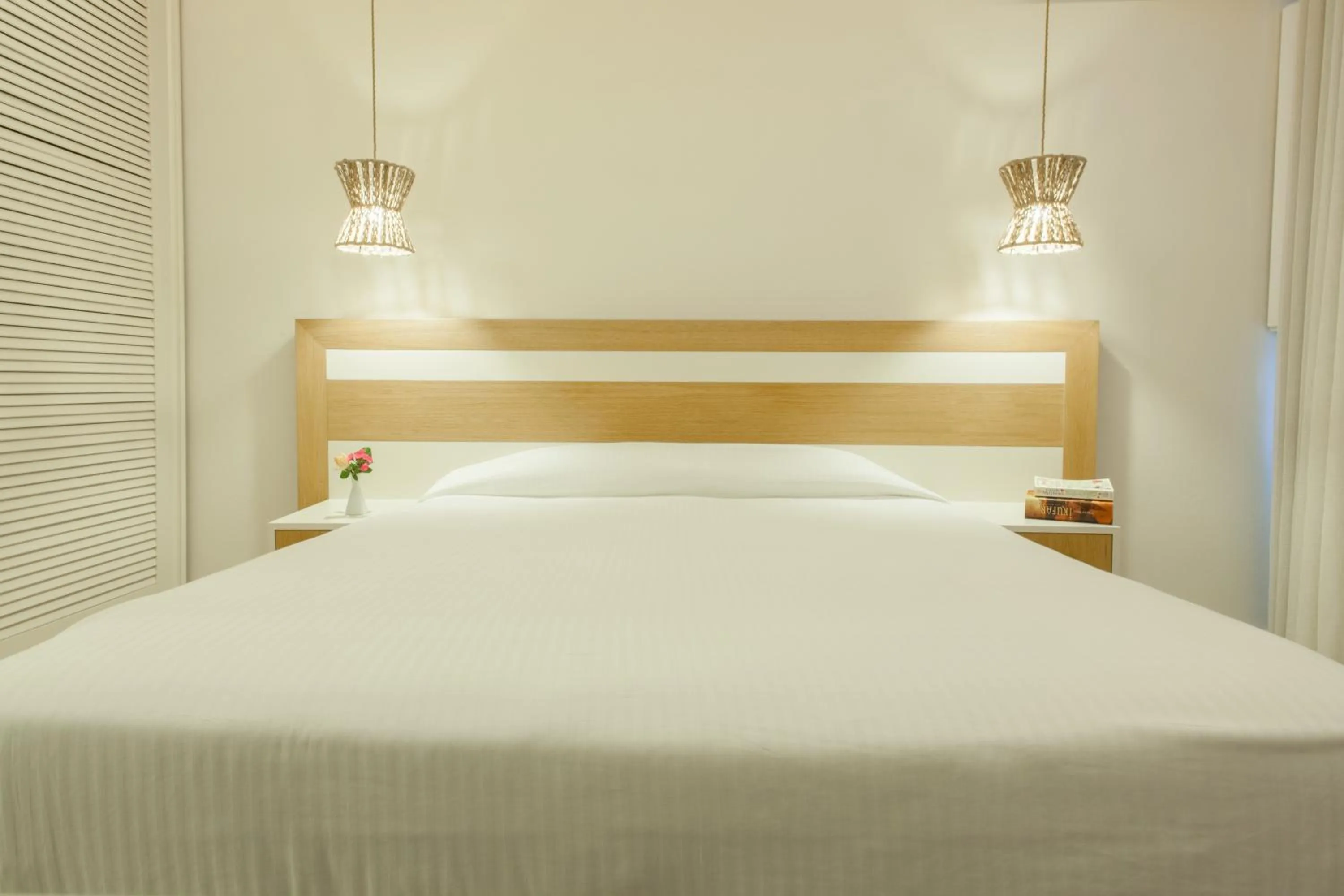 Photo of the whole room, Bed in Aeolos Resort