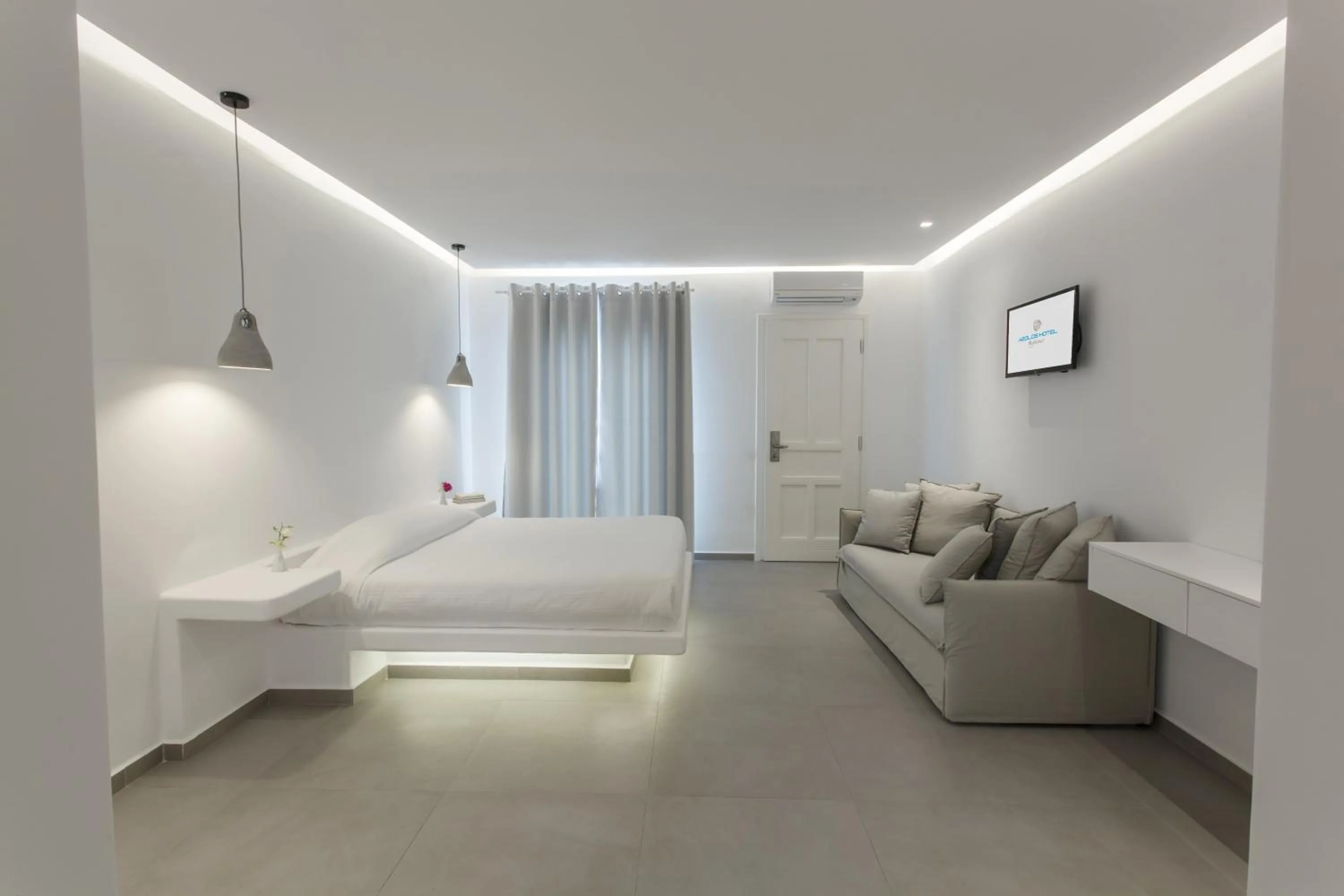 Photo of the whole room, Bed in Aeolos Resort