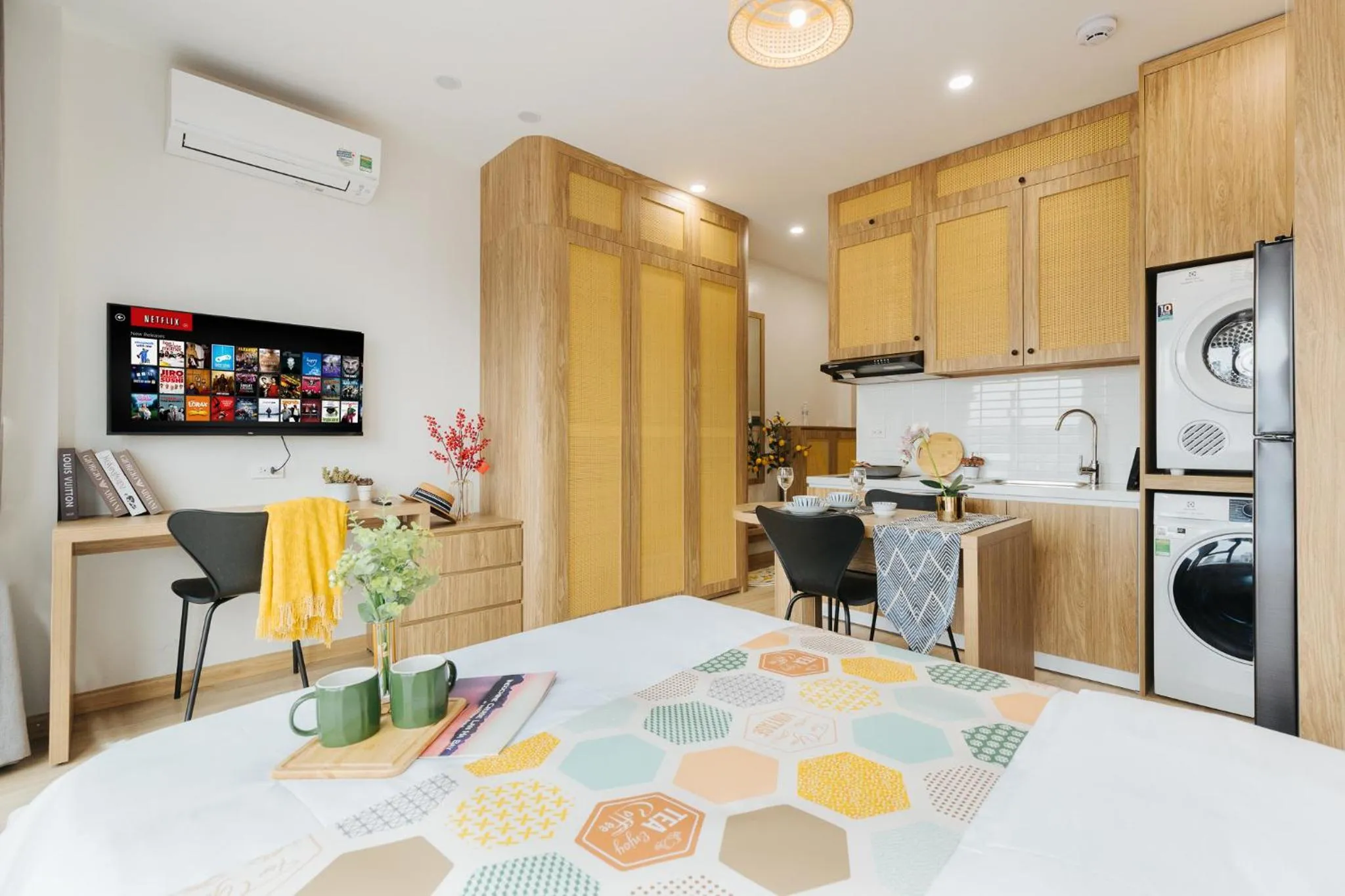 kitchen in Myrcella Urban Studio