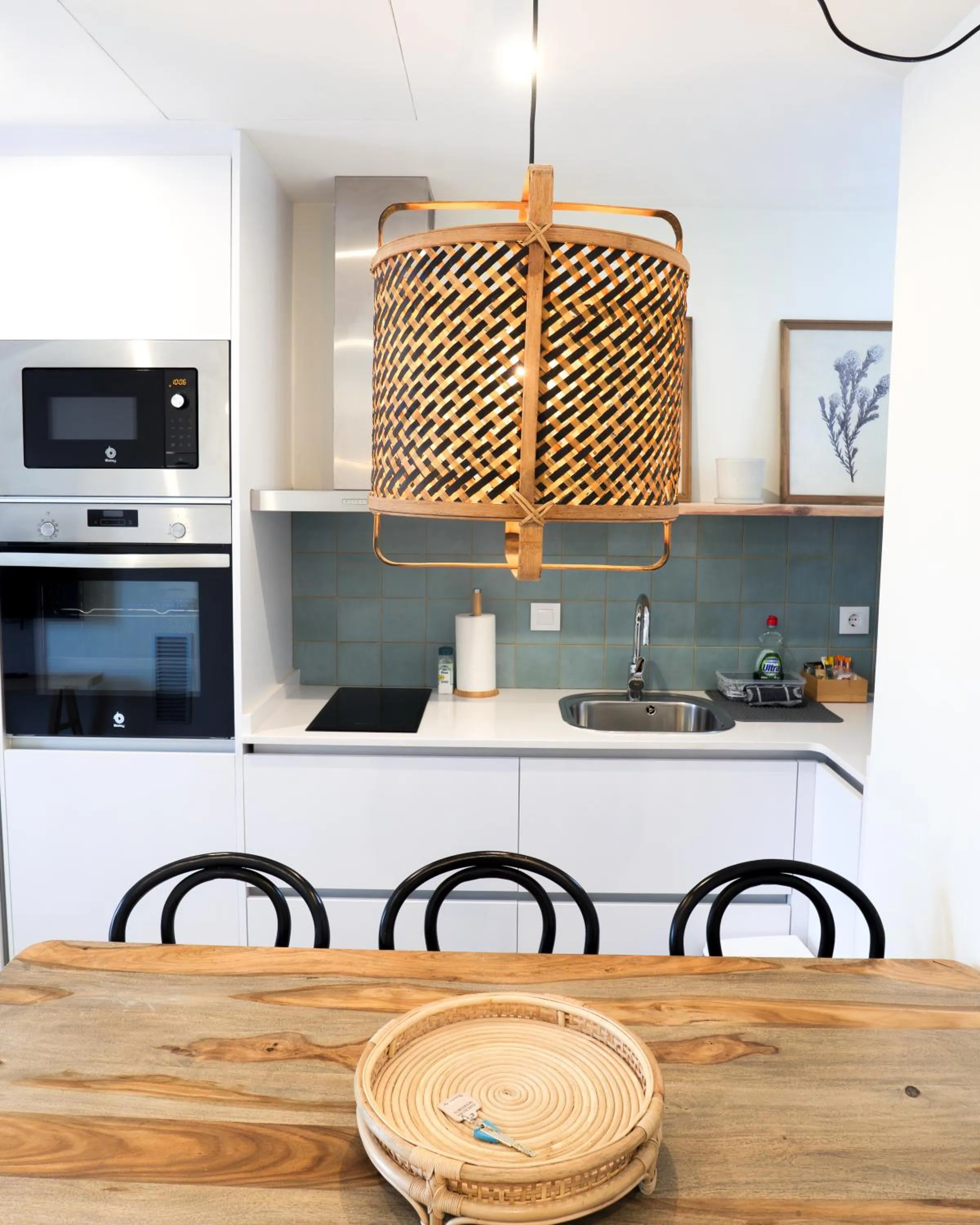 stove in Factory Apartments Barcelona