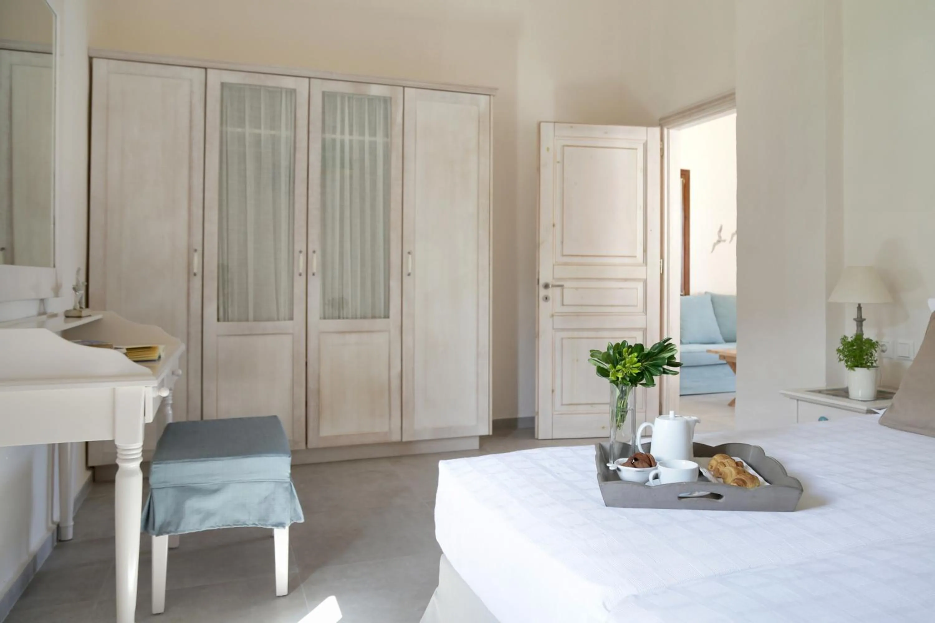 Bed in Skopelos Village Hotel