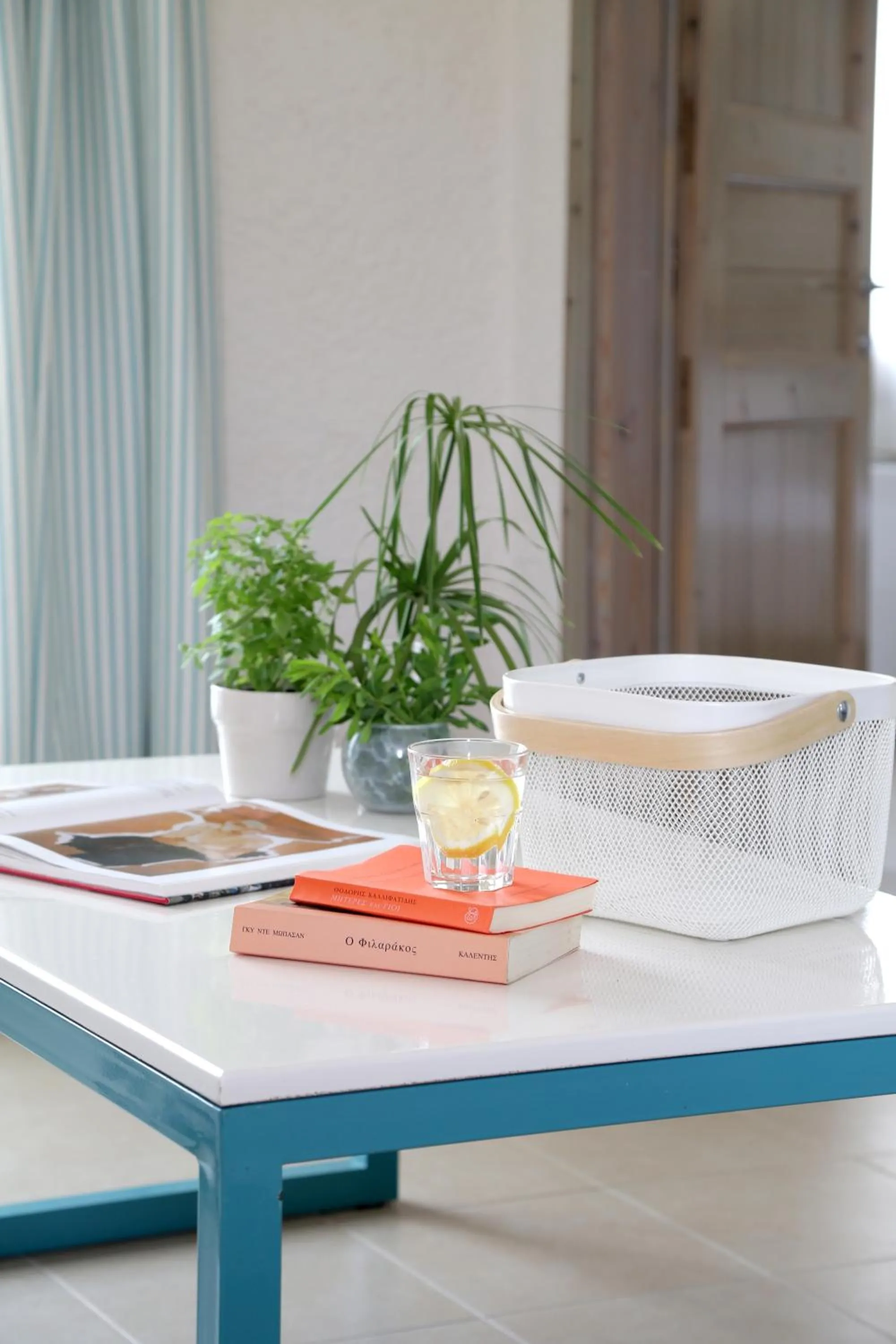 Living room in Skopelos Village Hotel