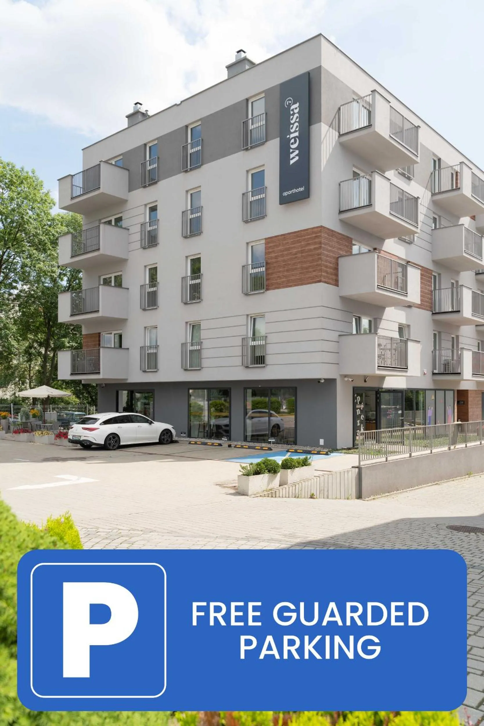 Property building in Aparthotel Weissa 7
