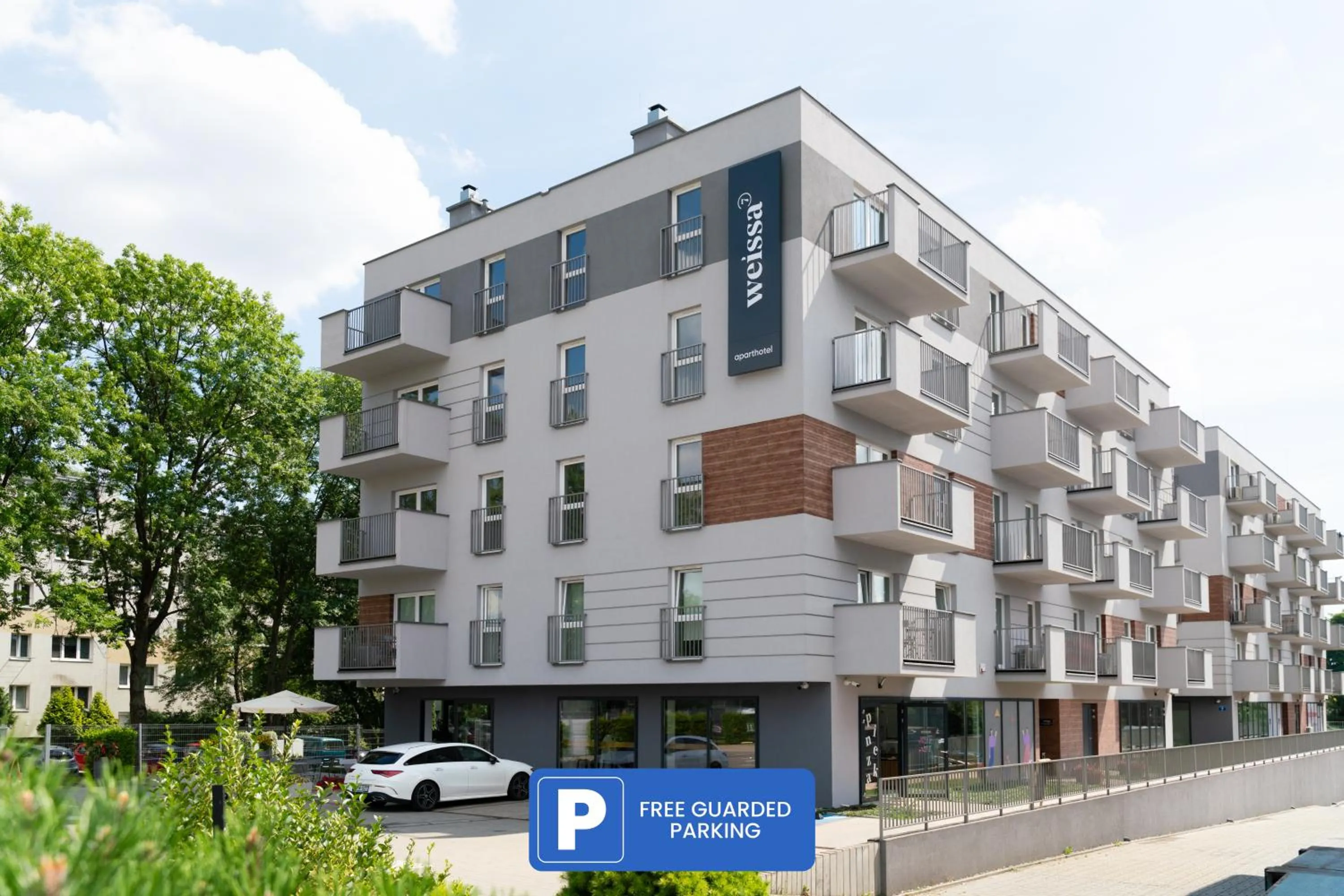 Property building in Aparthotel Weissa 7