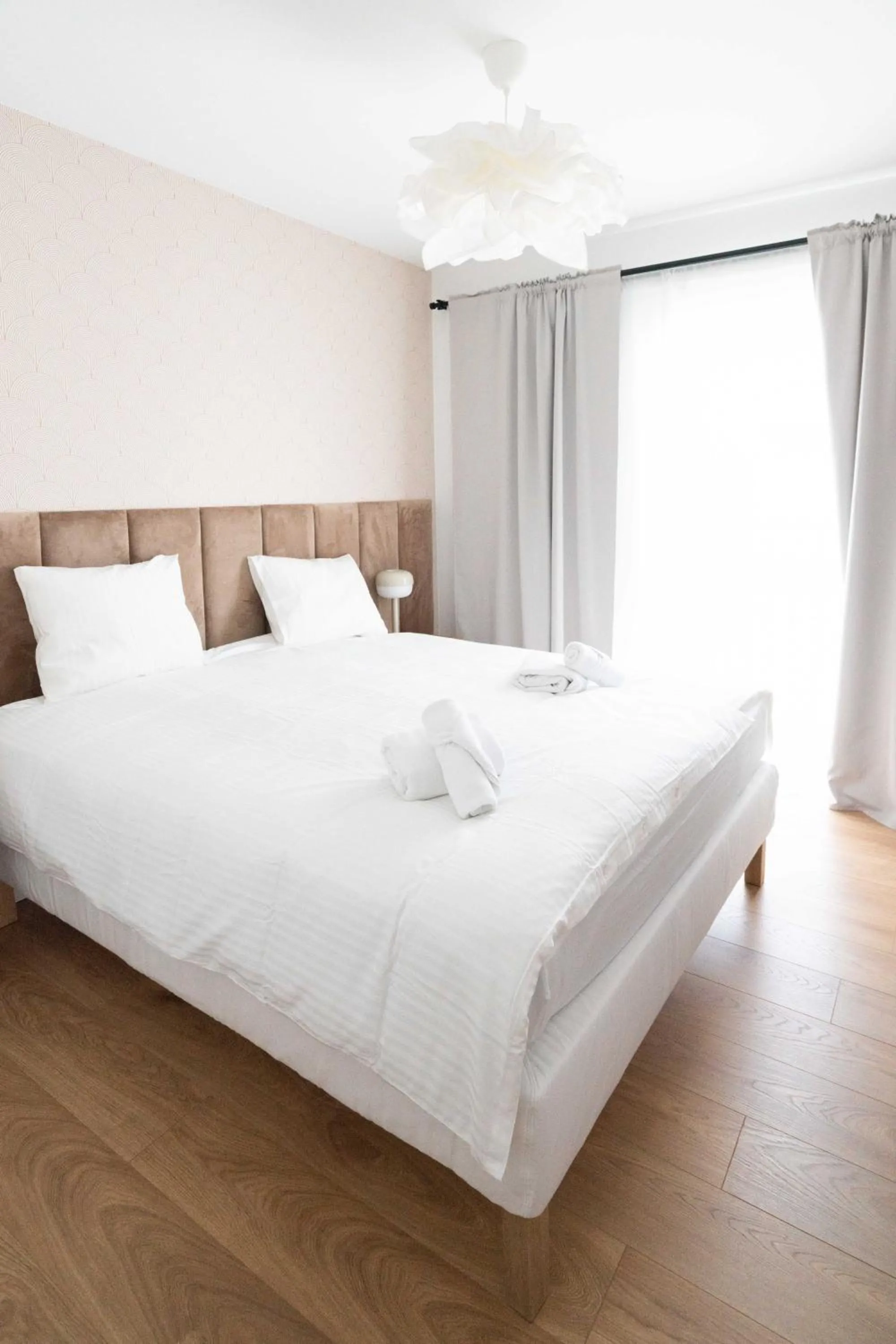 Bed in Aparthotel Weissa 7
