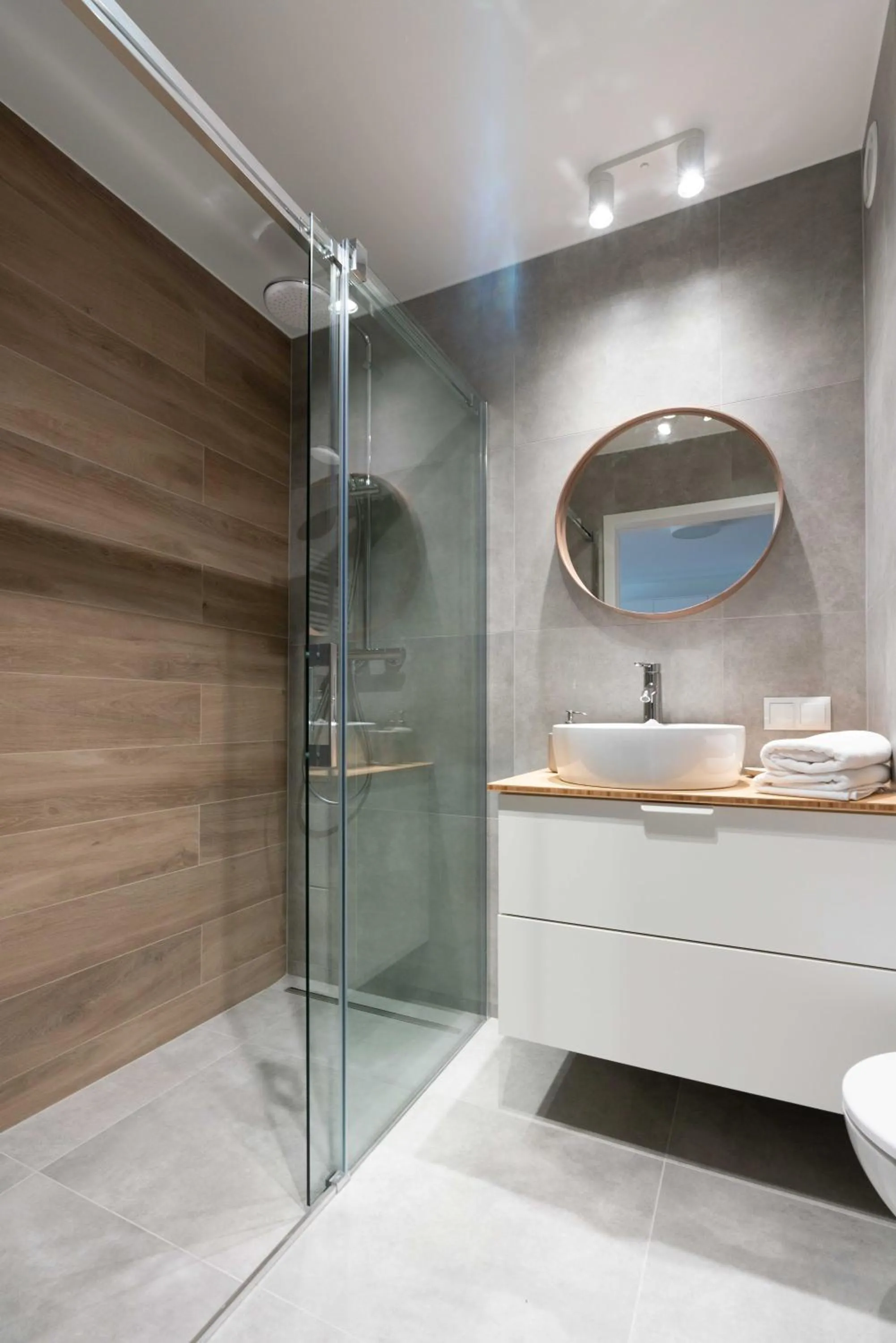 Shower in Aparthotel Weissa 7