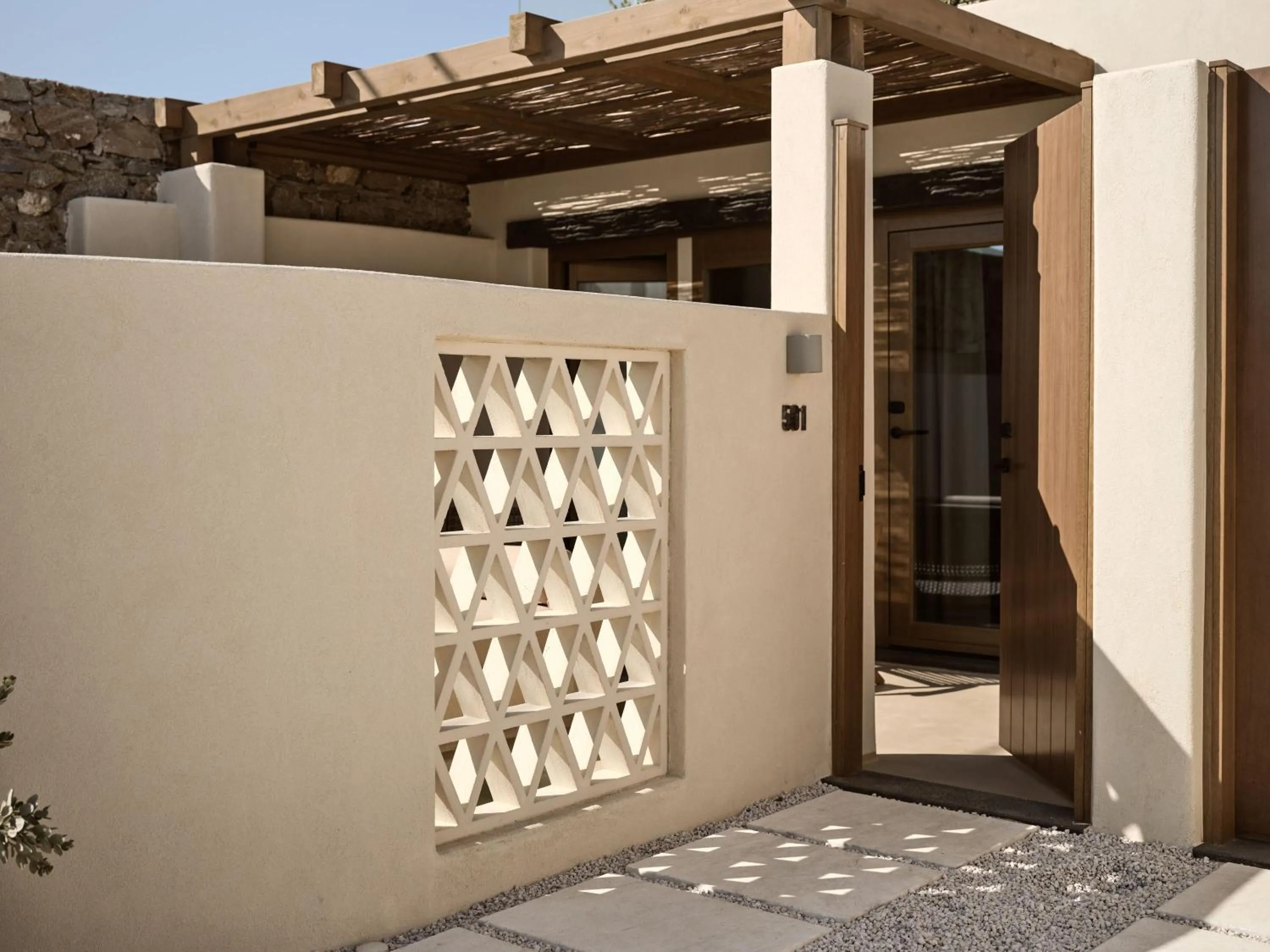 Patio in Domes Noruz Mykonos