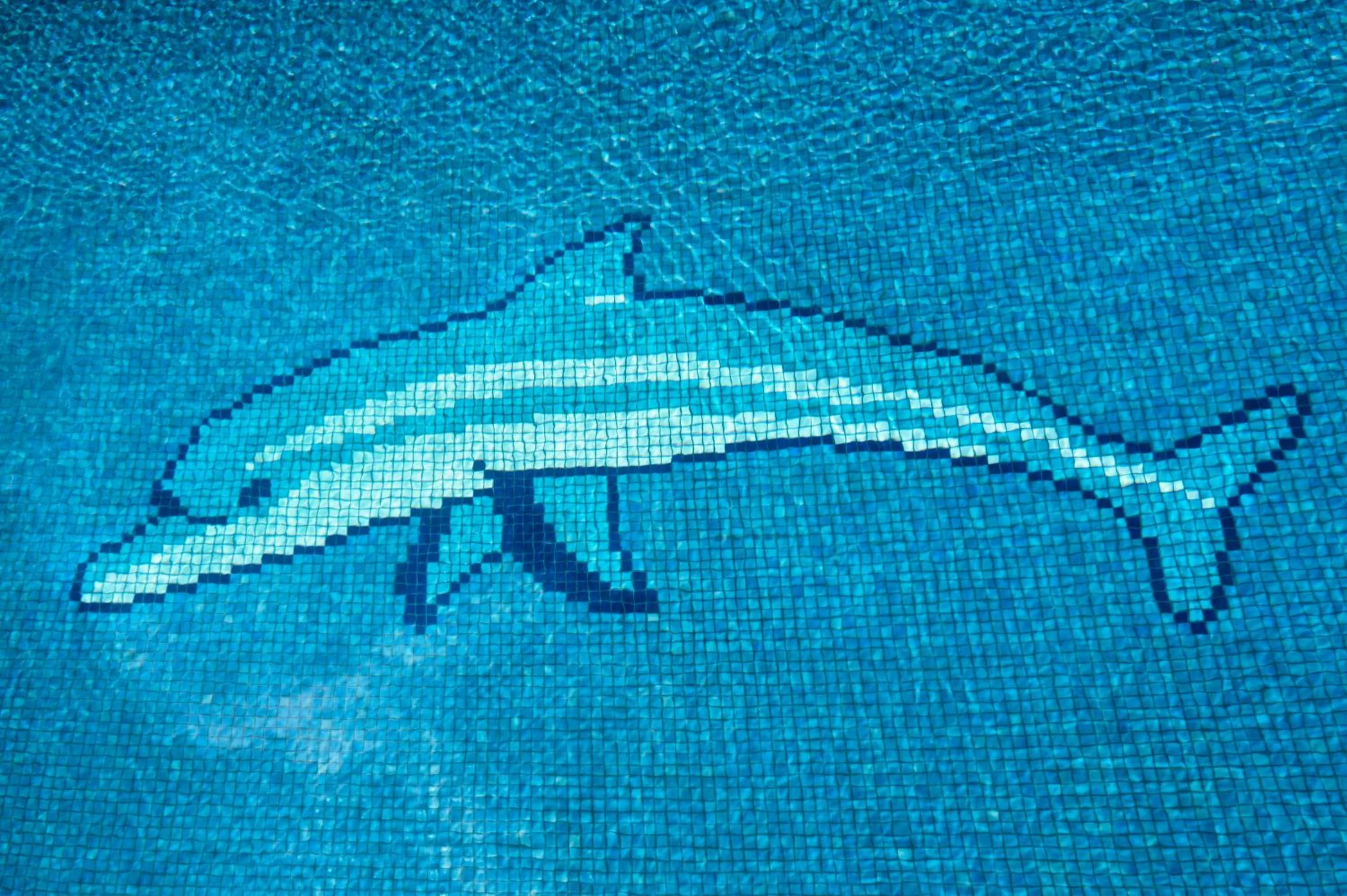 Swimming pool in Alizea Villas & Suites