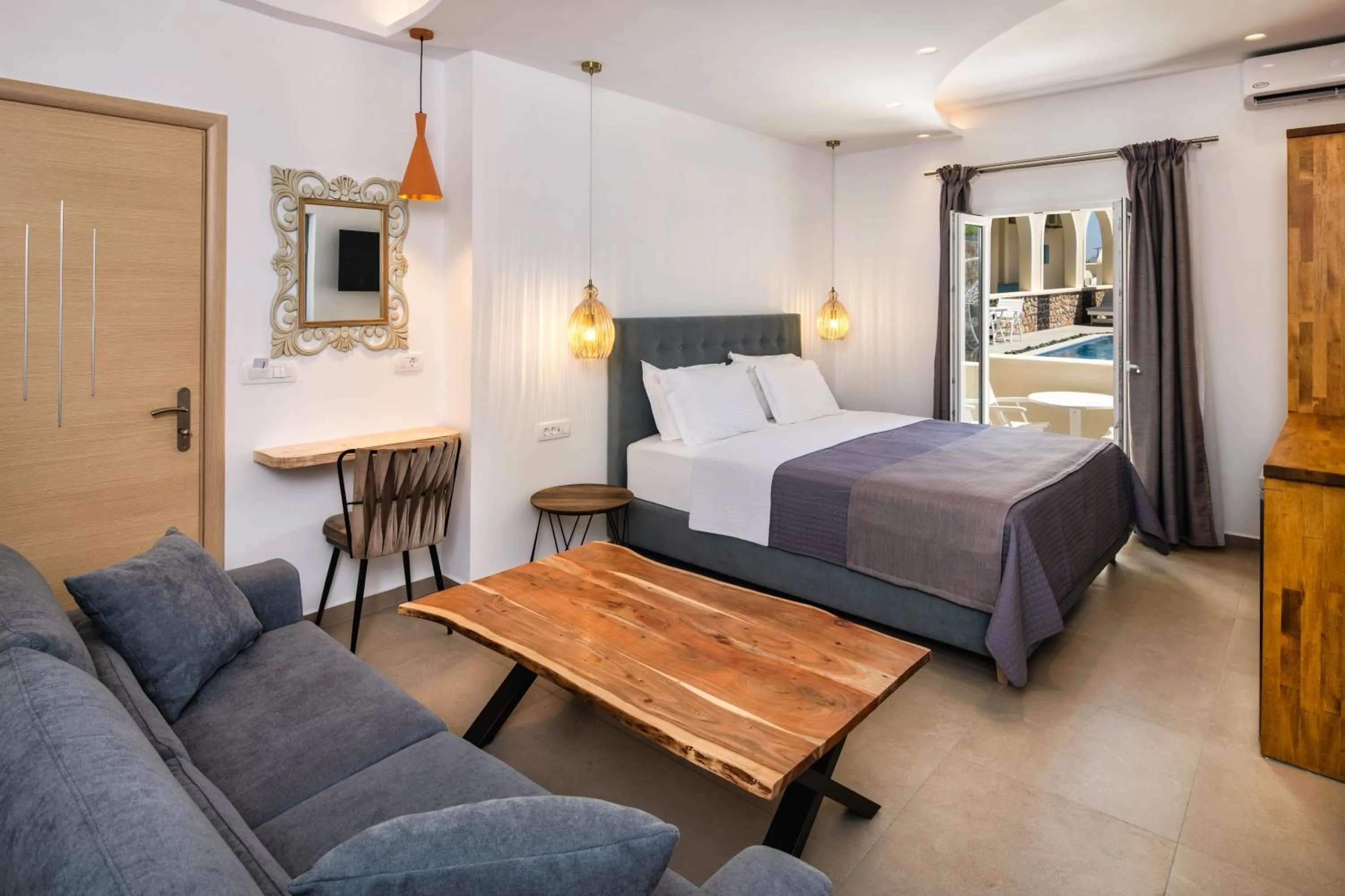 Bed in Alizea Villas & Suites