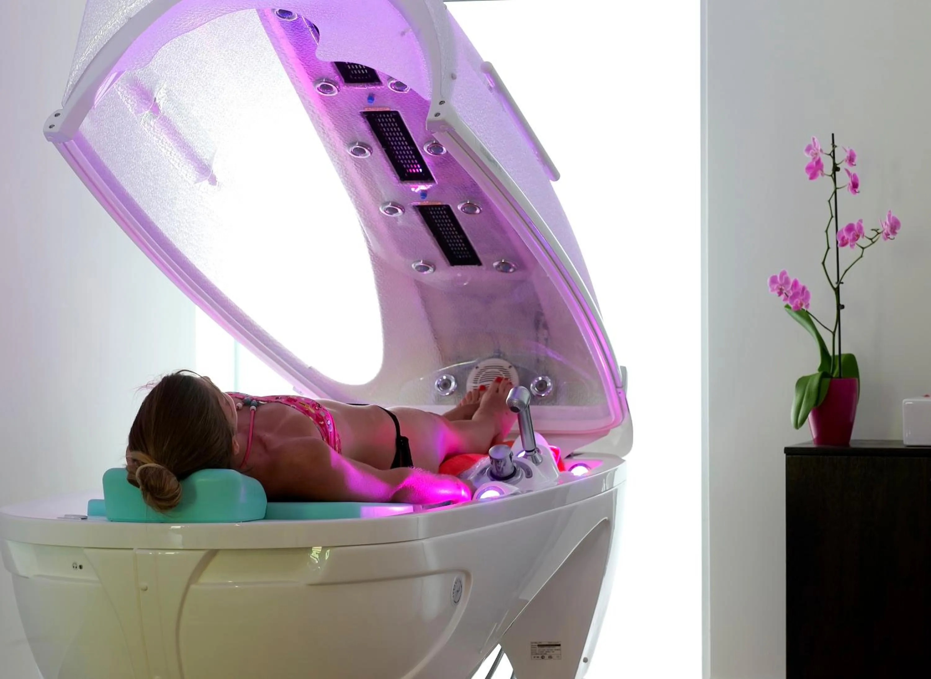 Spa and wellness centre/facilities in Macaris Suites & Spa