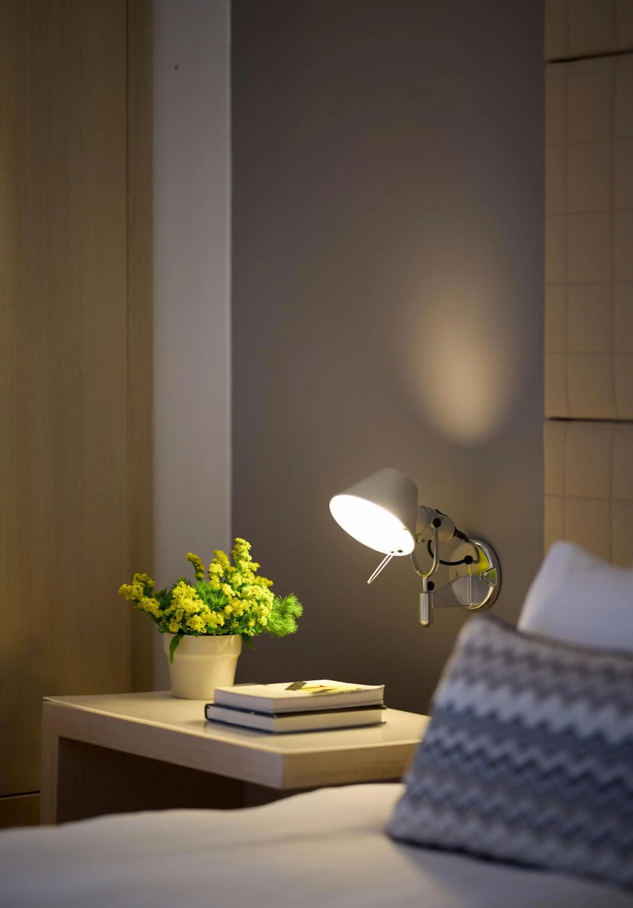 Decorative detail, Bed in Domotel Olympia