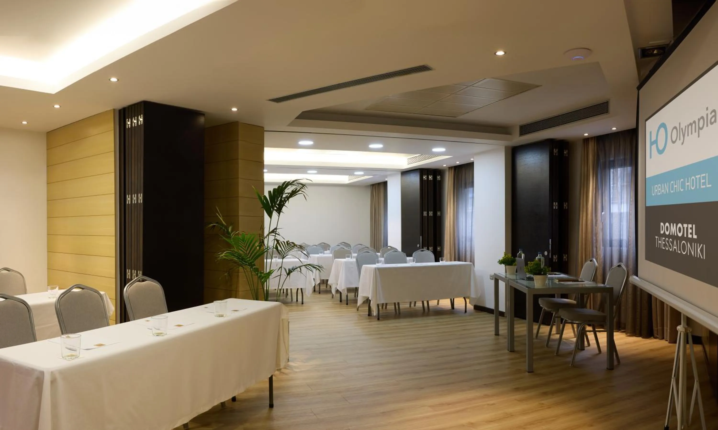 Meeting/conference room in Domotel Olympia