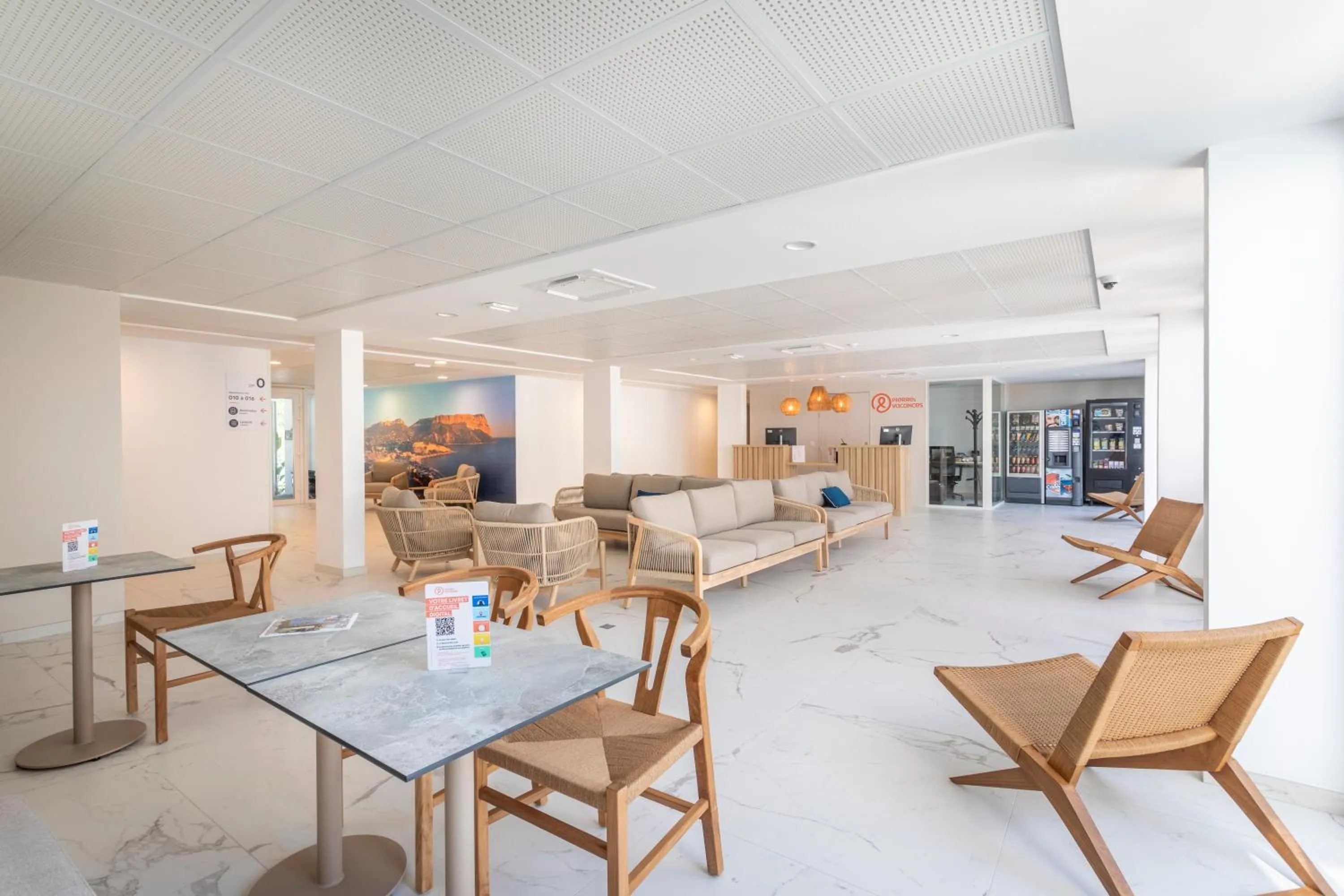 Property building in Résidence Pierre et Vacances Cap Cassis Calanques