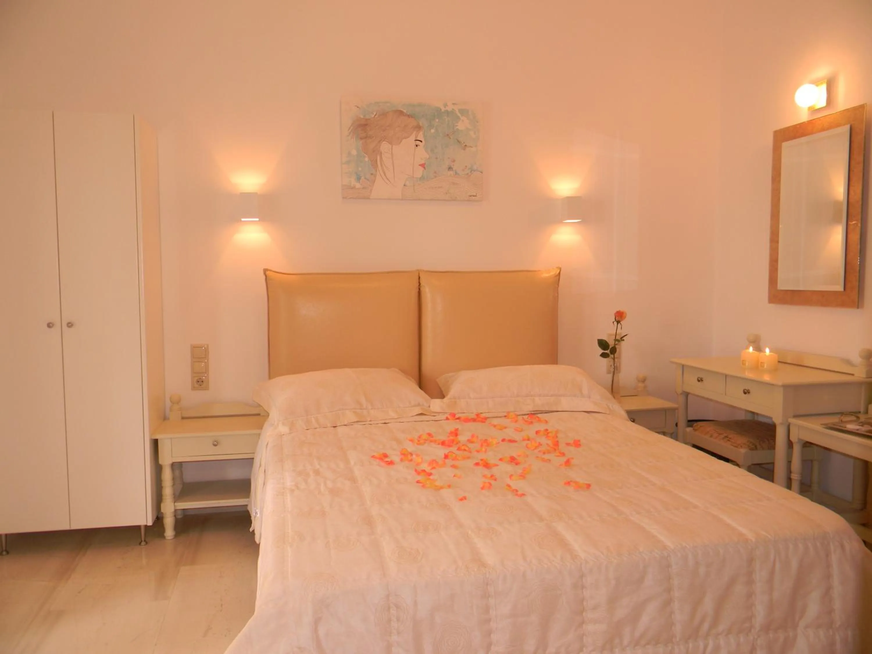 Bed in Margo Studios