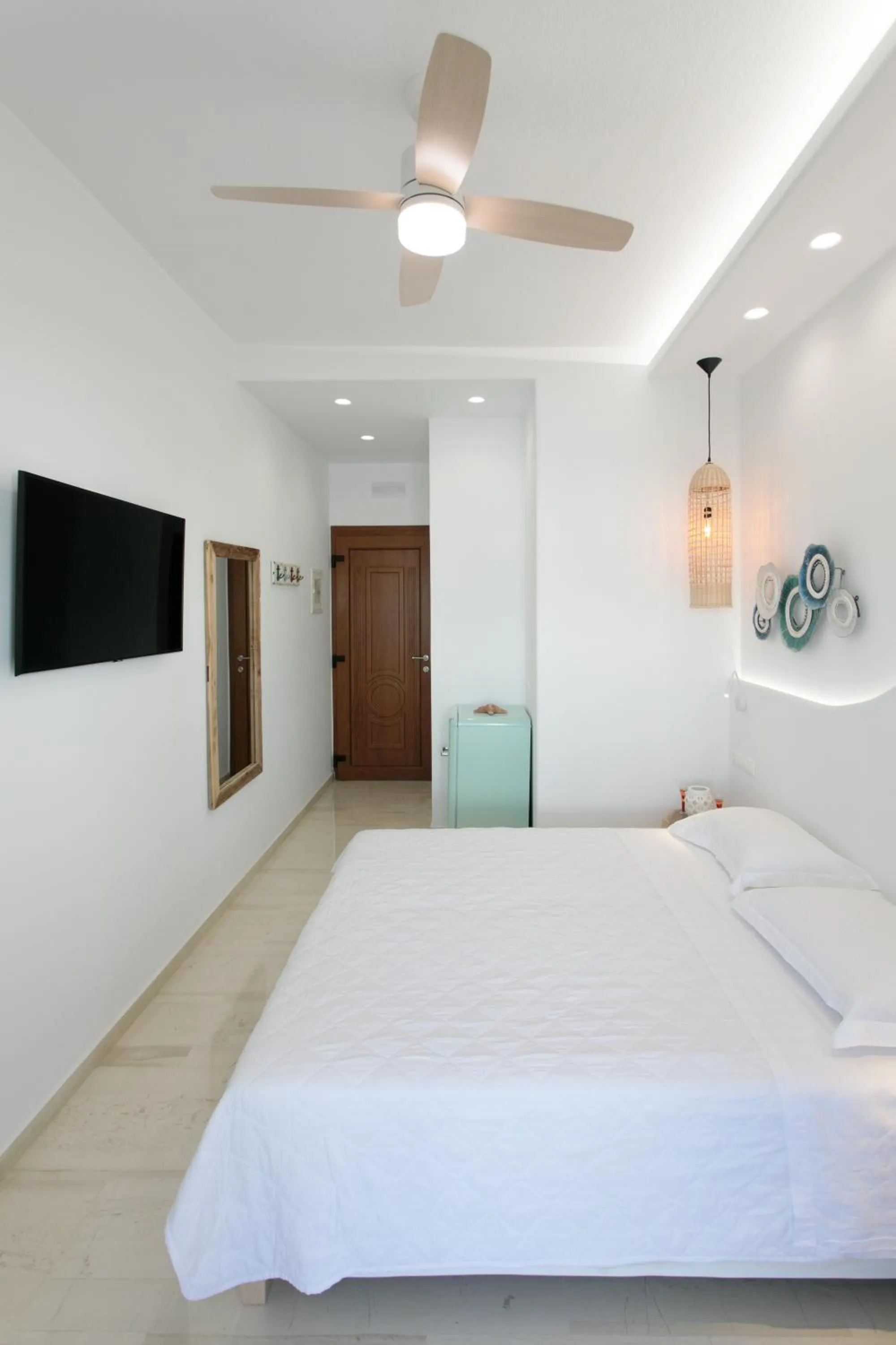 Bed in Margo Studios