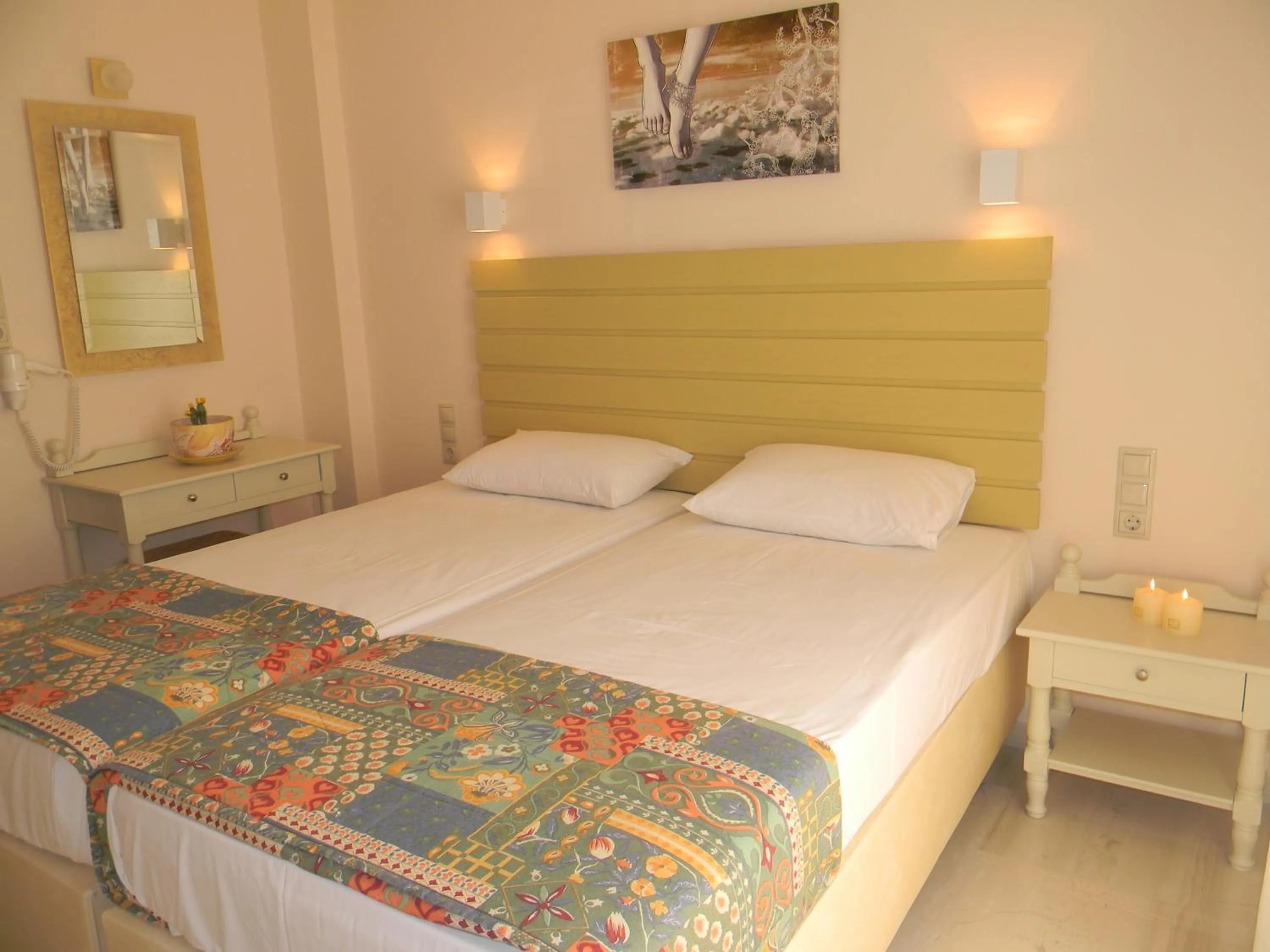 Bedroom, Bed in Margo Studios