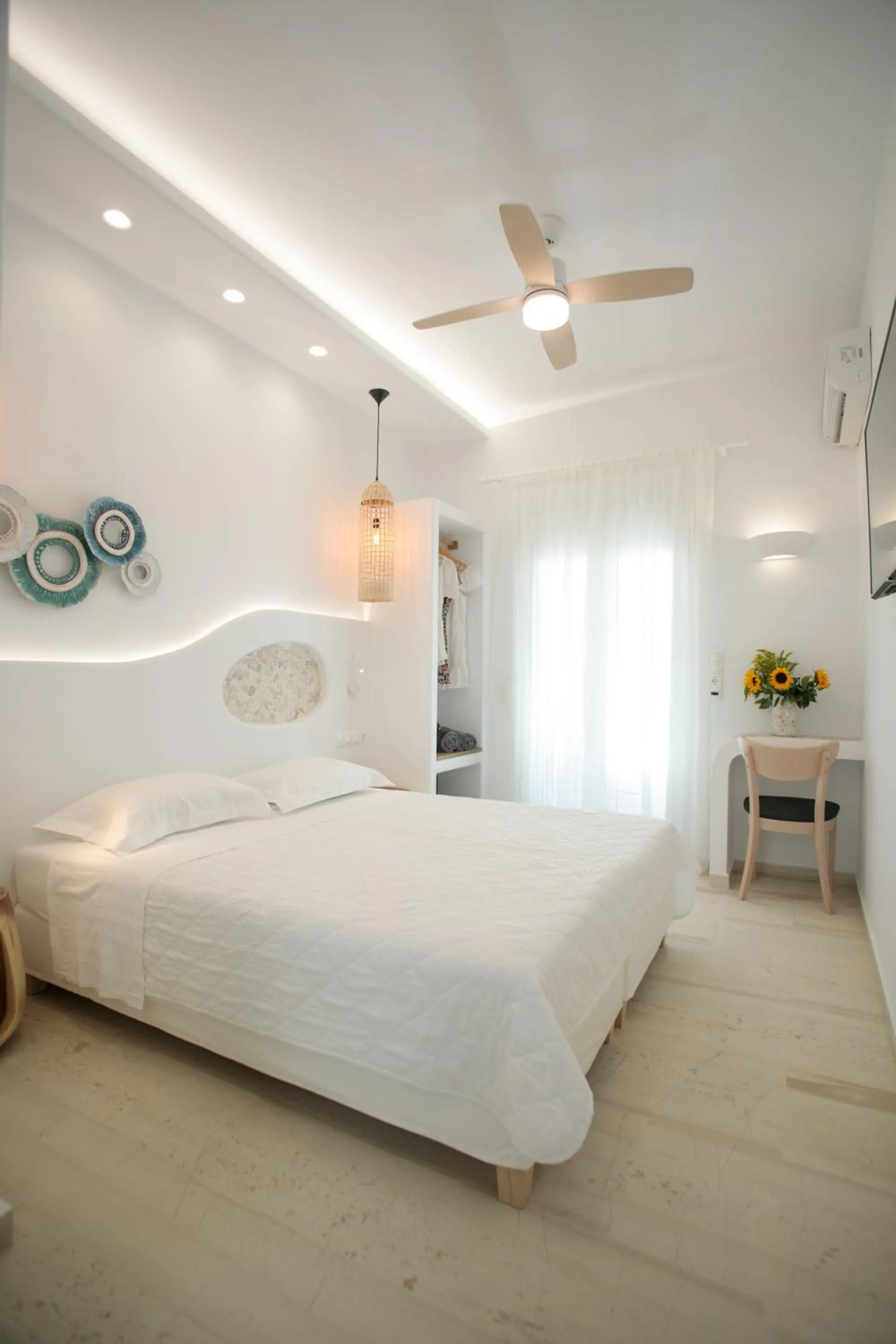 Bed in Margo Studios