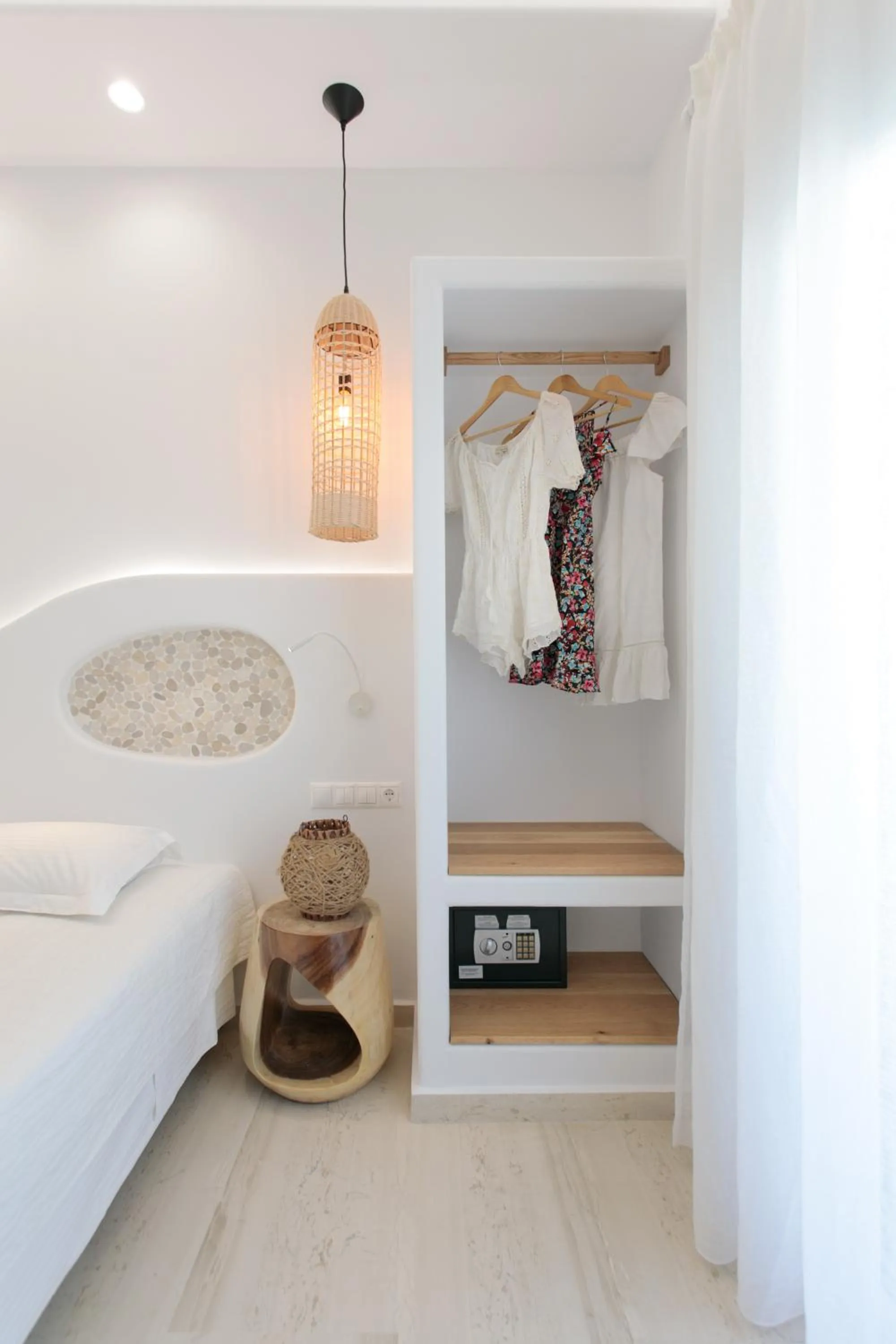 Bed in Margo Studios