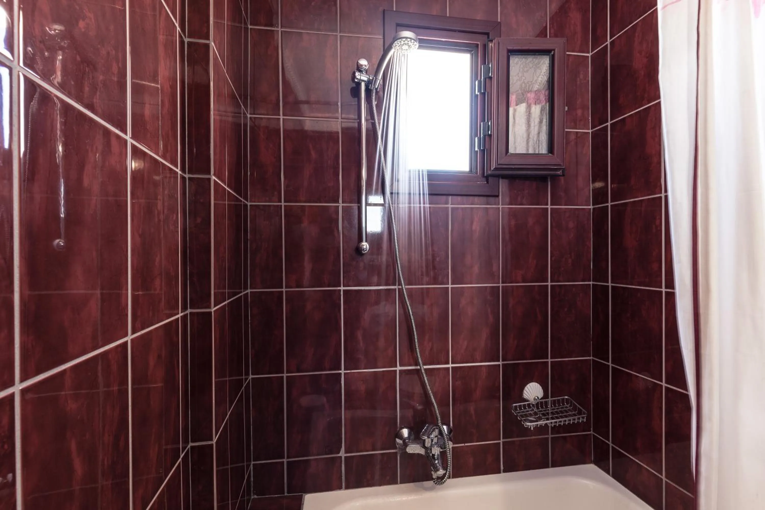 Shower in Agistri Hotel