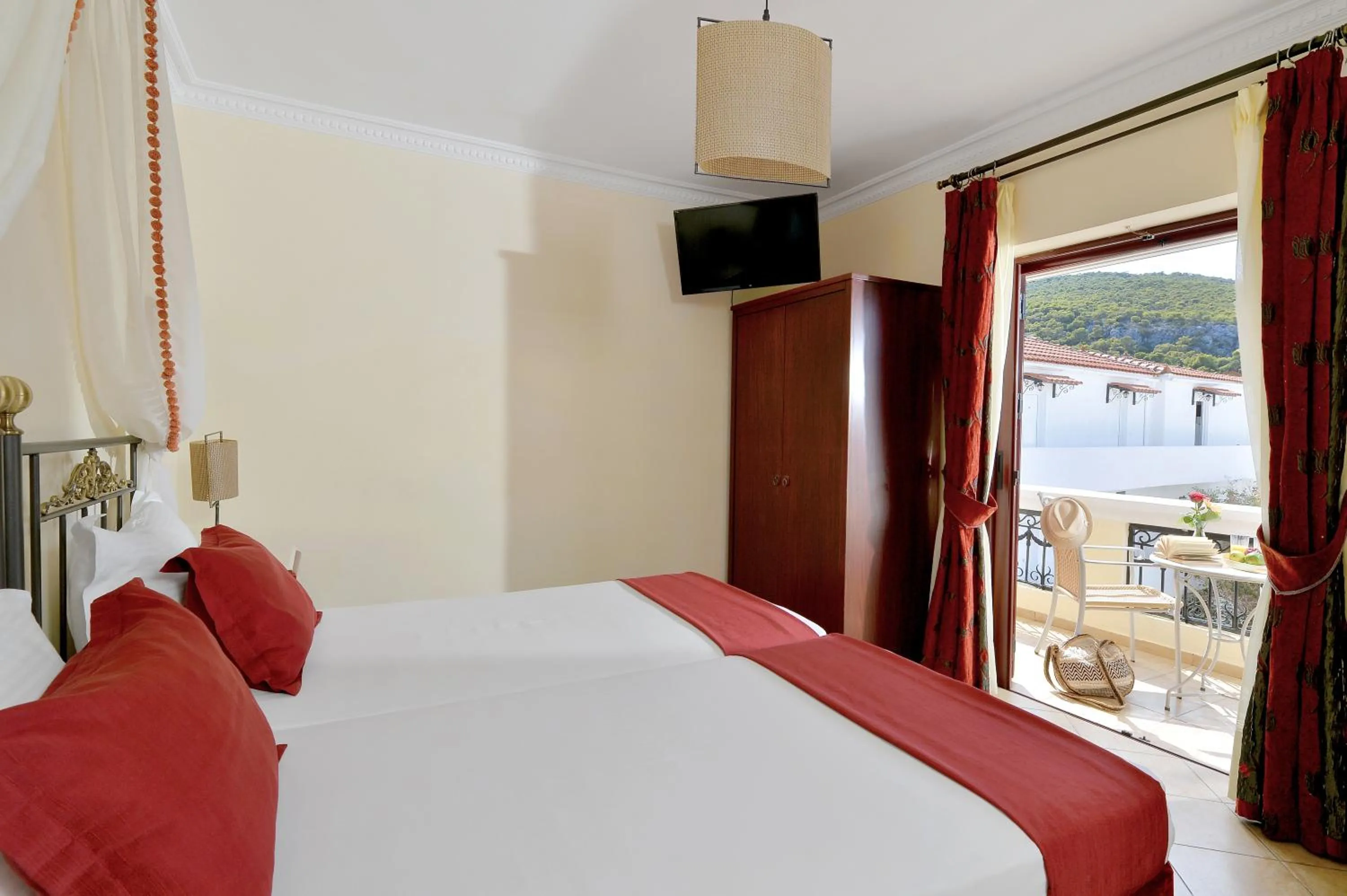 Bed in Agistri Hotel