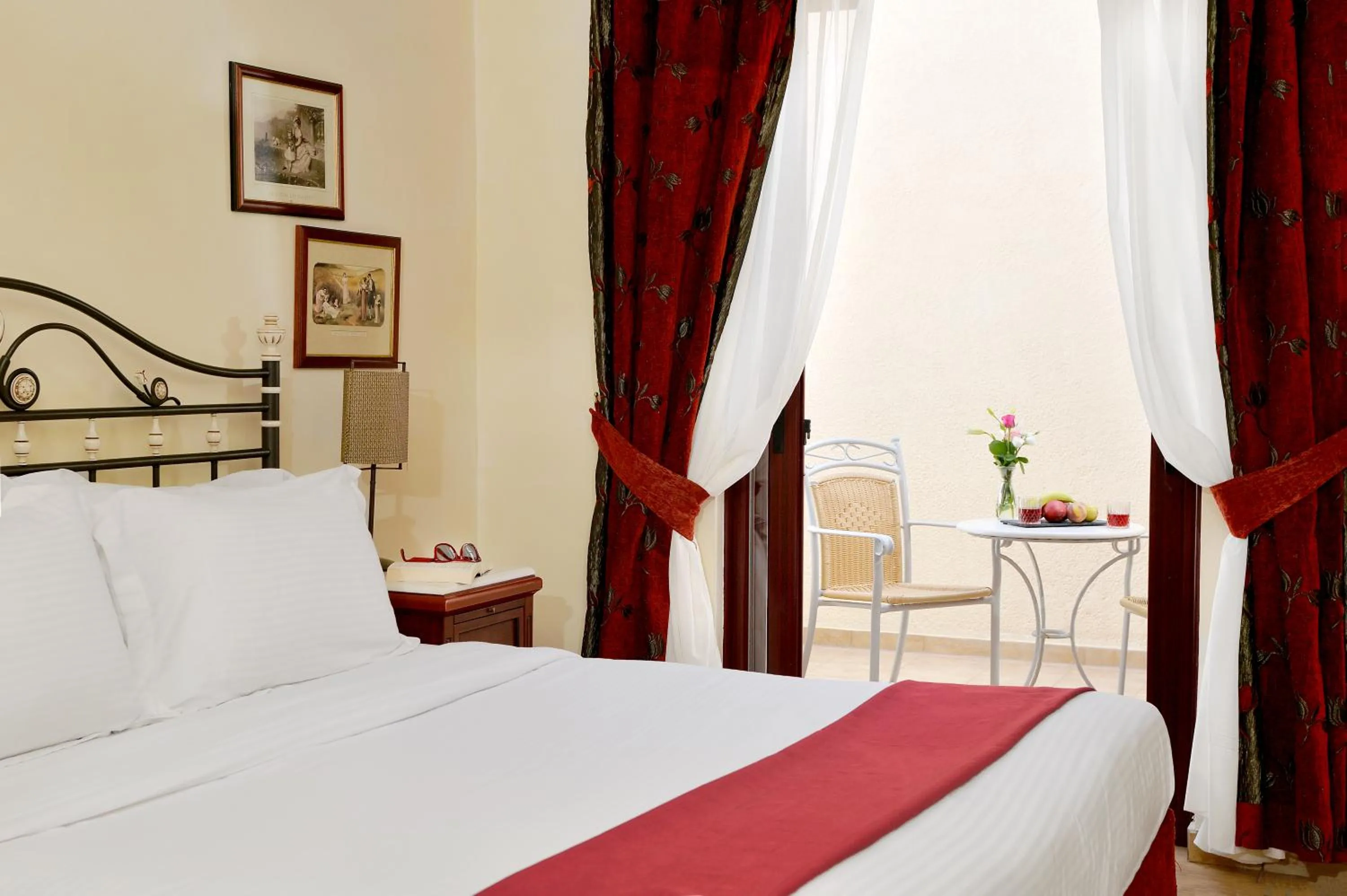 Bed in Agistri Hotel