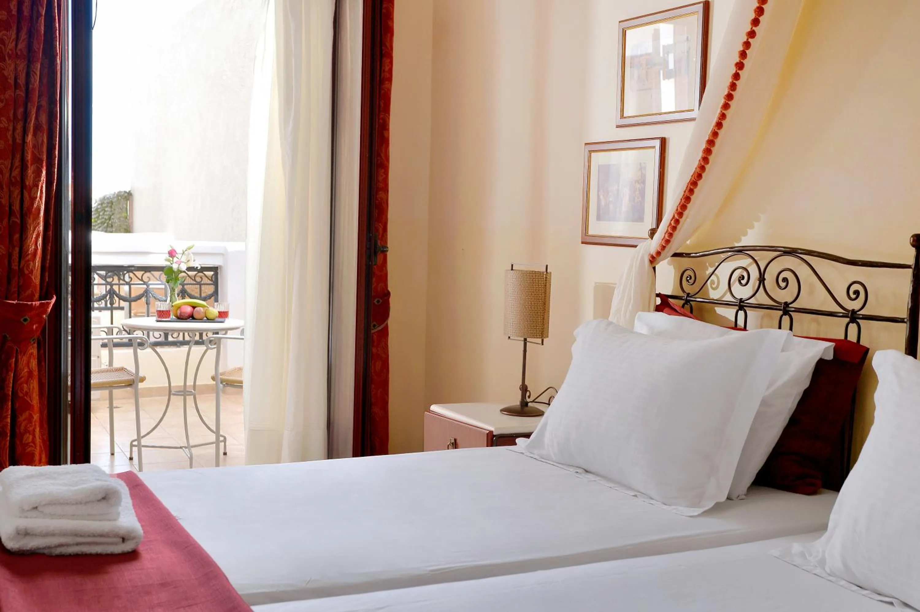 Bed in Agistri Hotel