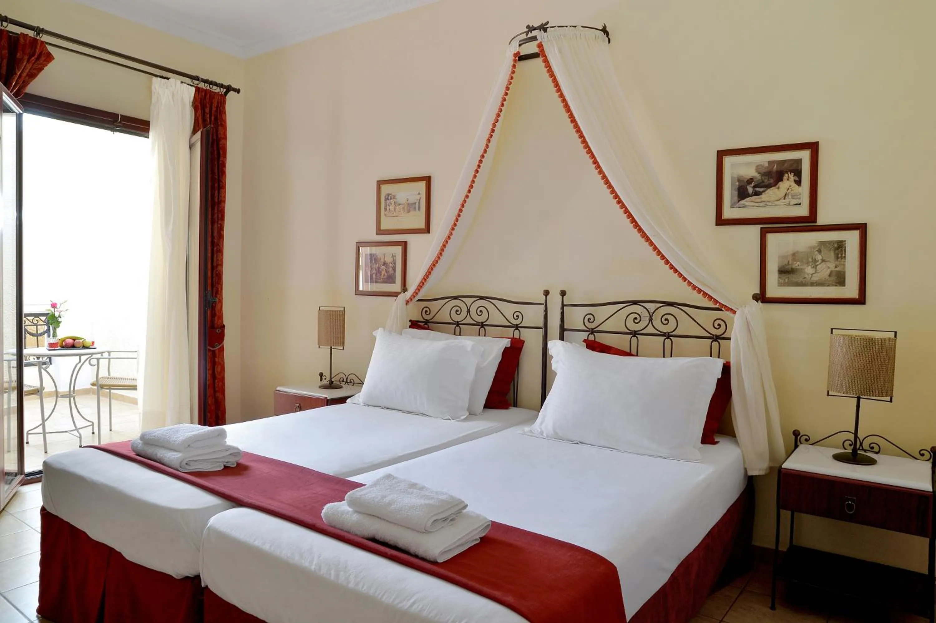 Bed in Agistri Hotel