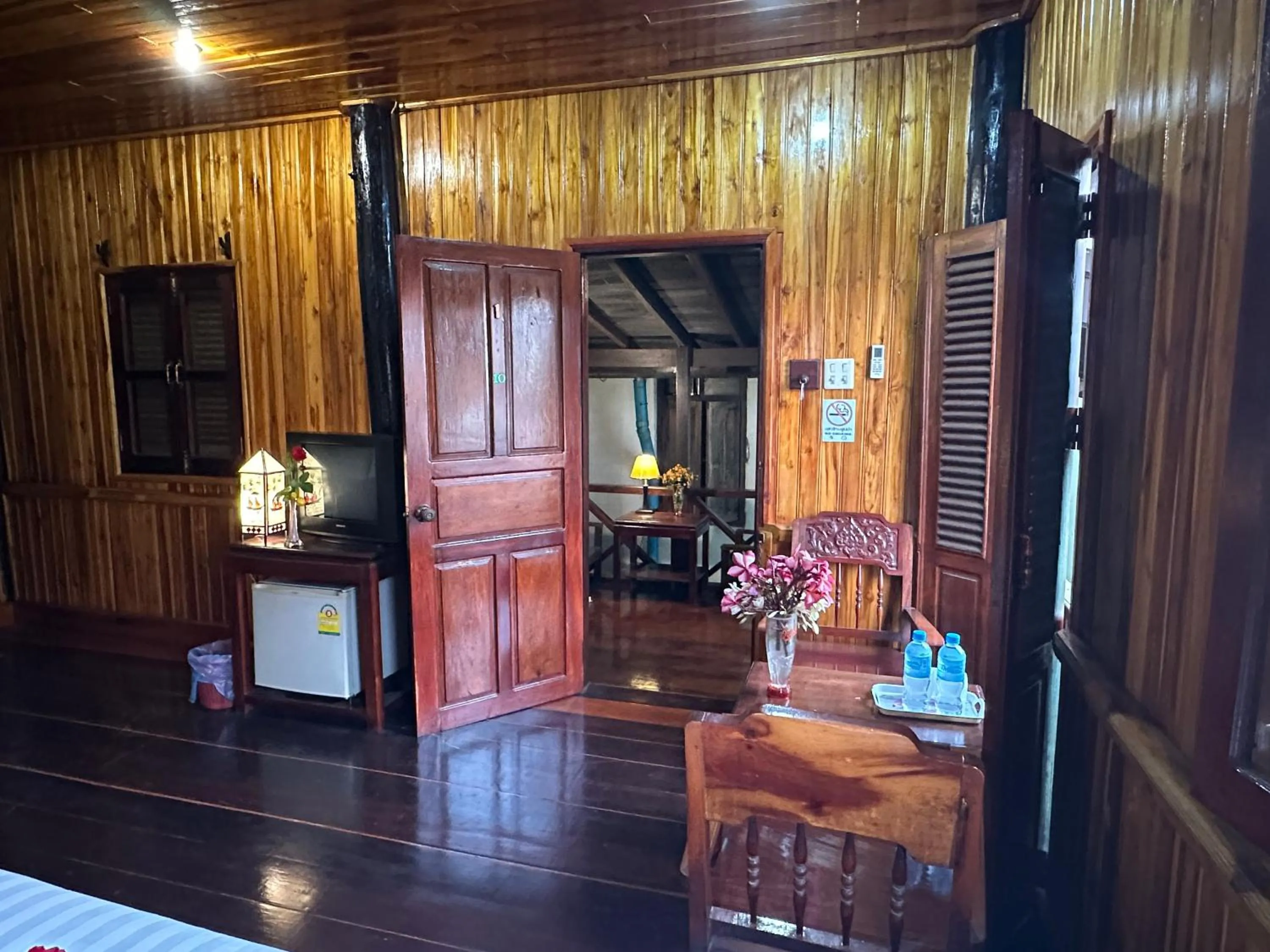 Kitchen or kitchenette in Villa Alounsavath Mekong Riverside