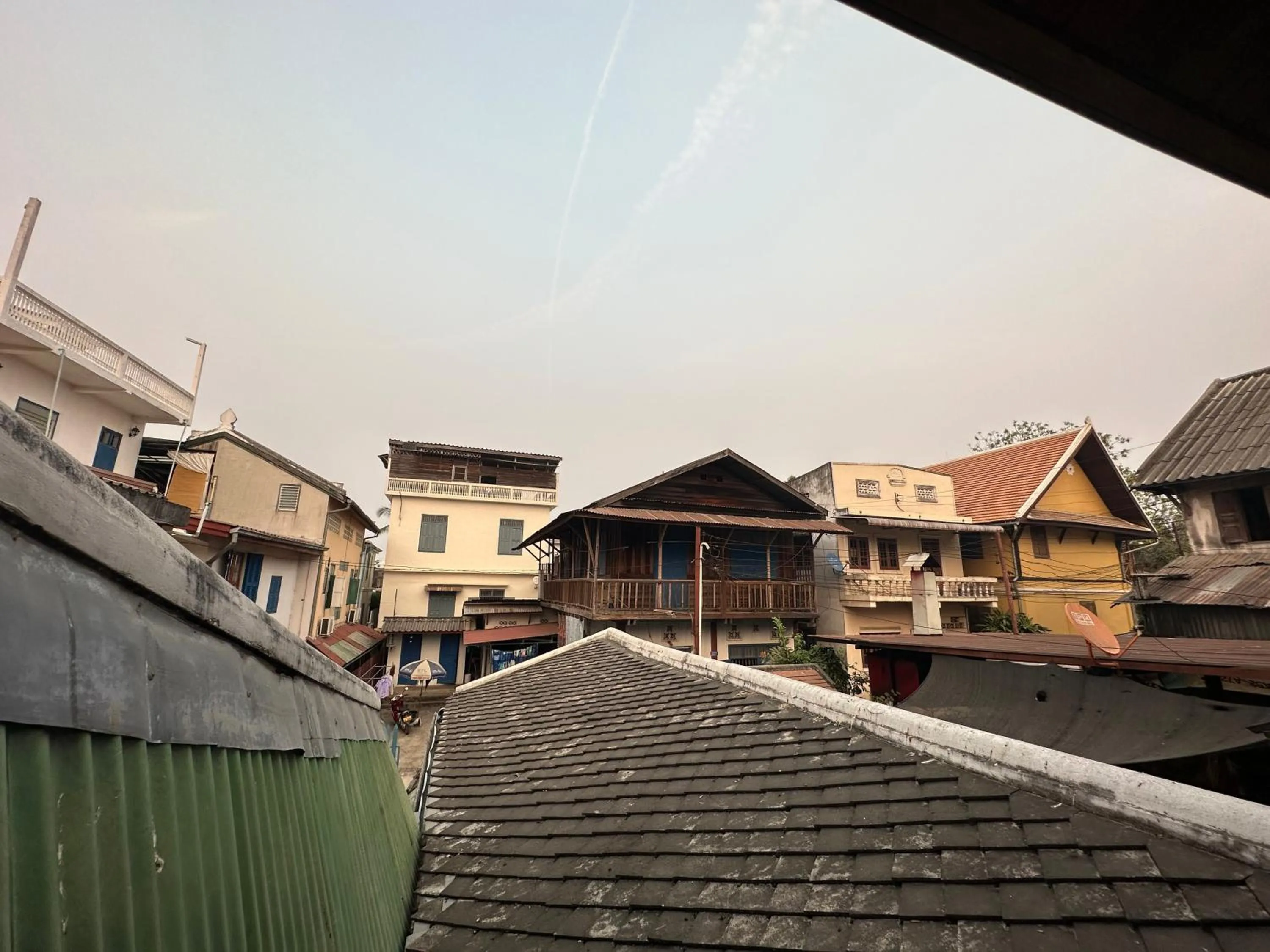 Property building in Villa Alounsavath Mekong Riverside