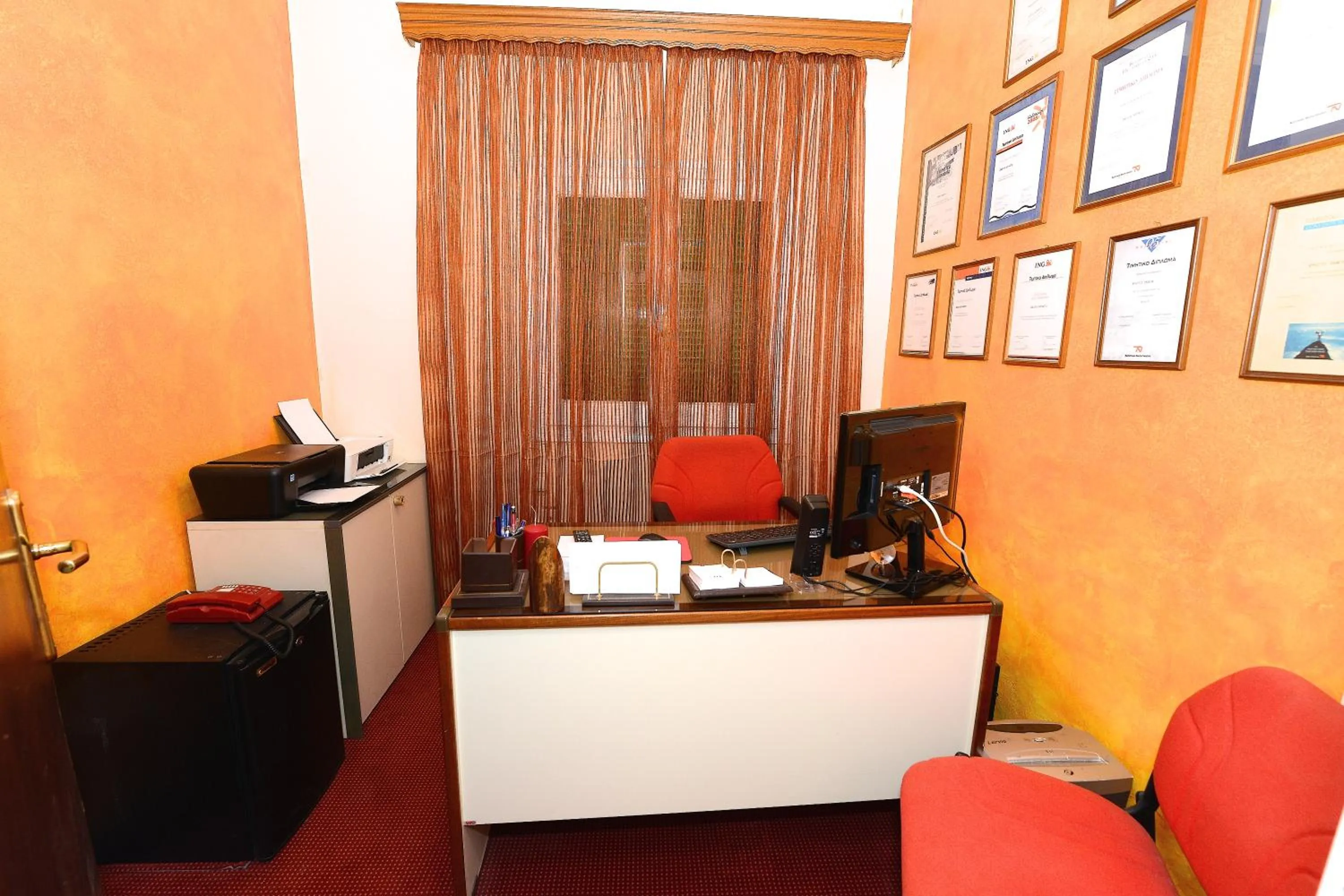 Communal lounge/ TV room in Hotel Dalia