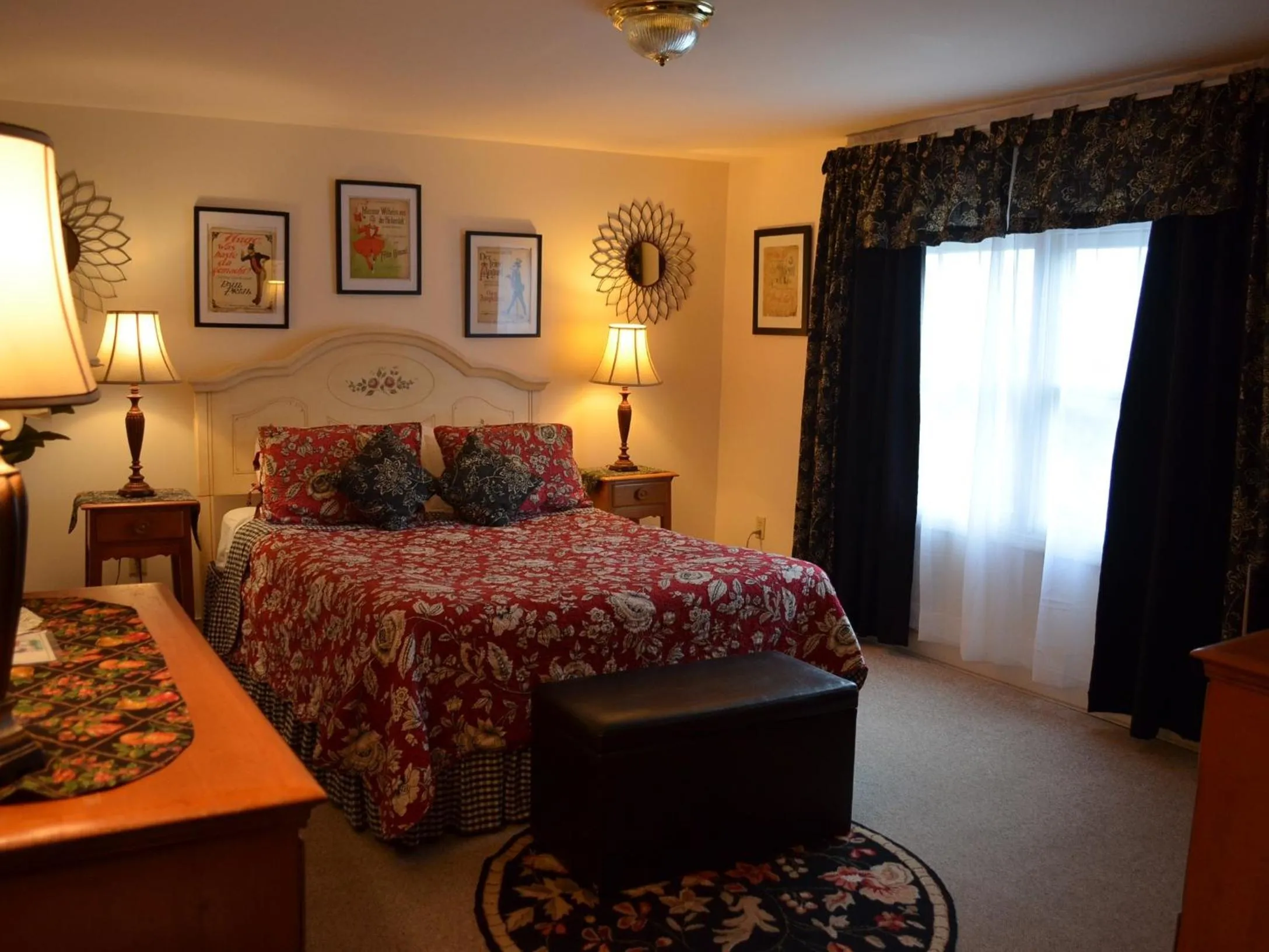 Bedroom, Bed in The Bavarian Manor Hotel