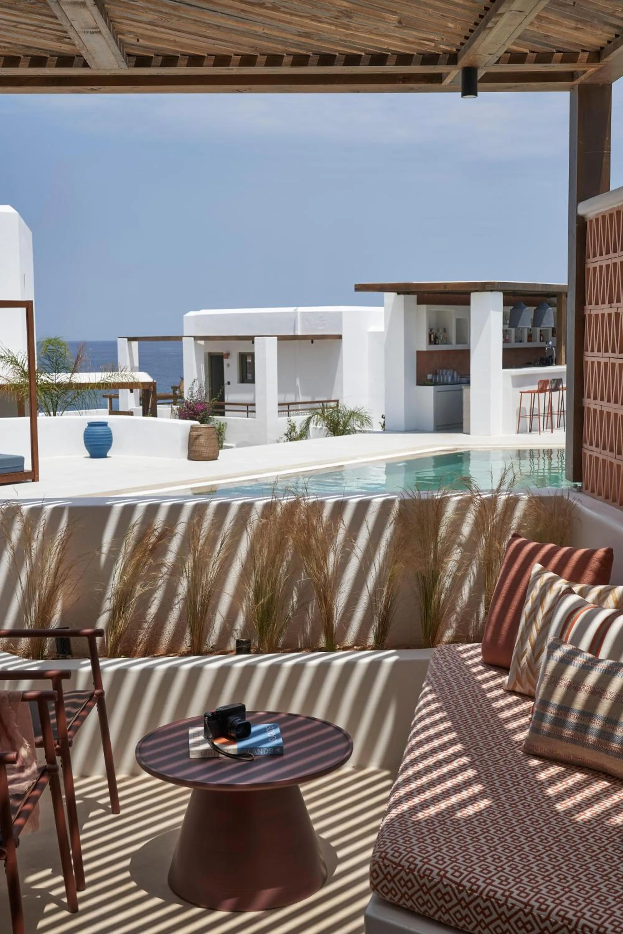 Photo of the whole room in Andronis Minois