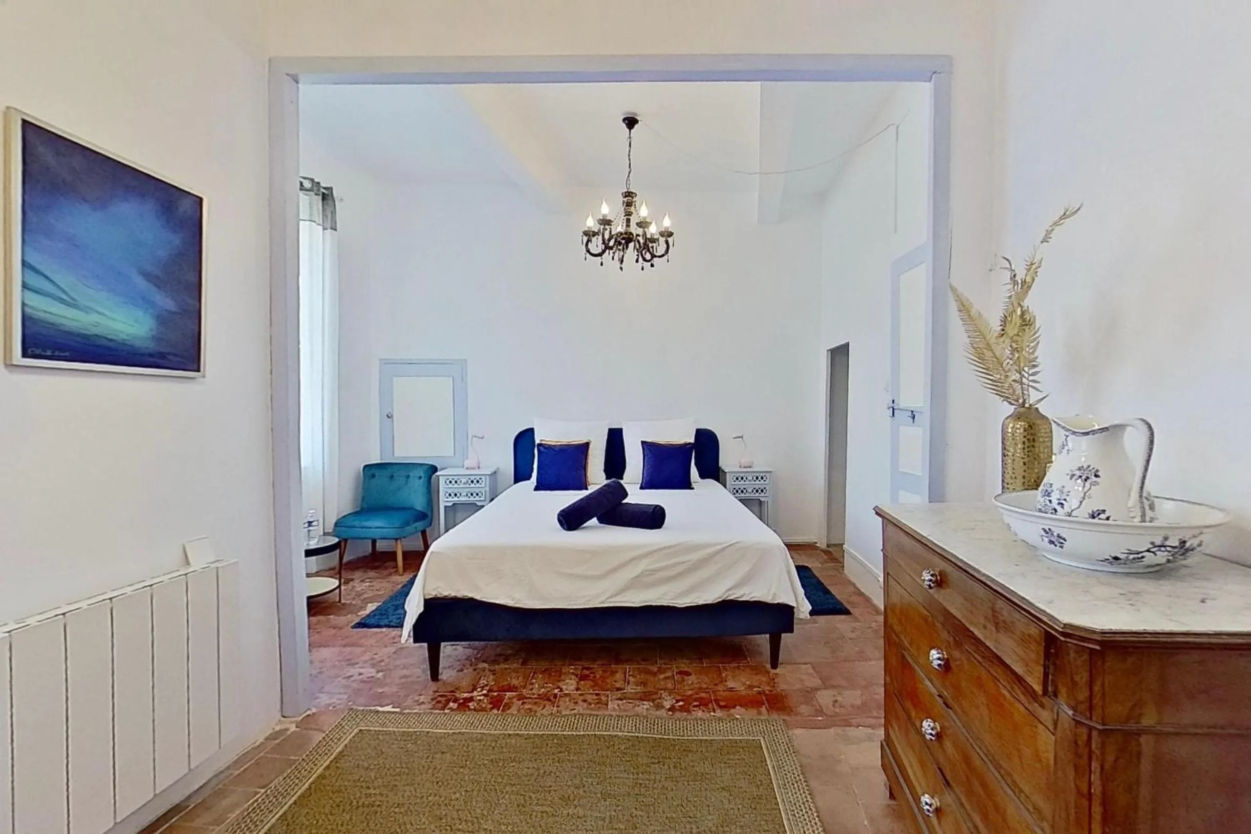 Bed in Les 2 Drôles d'Oiseaux