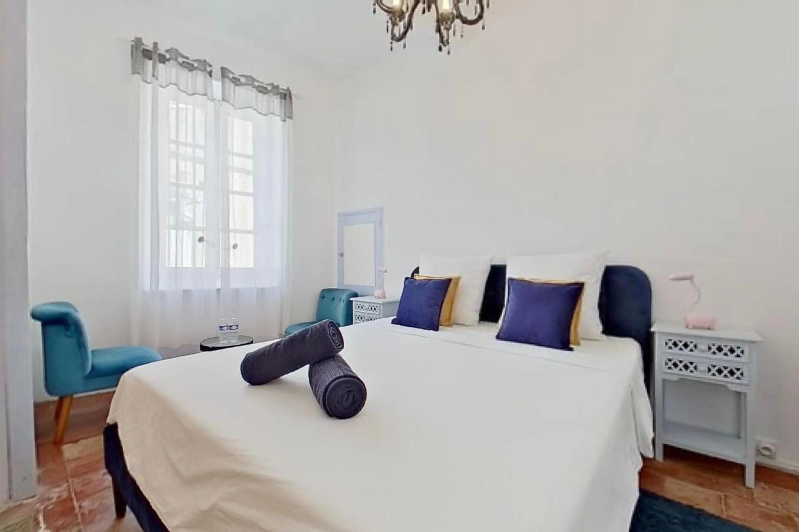 Bed in Les 2 Drôles d'Oiseaux