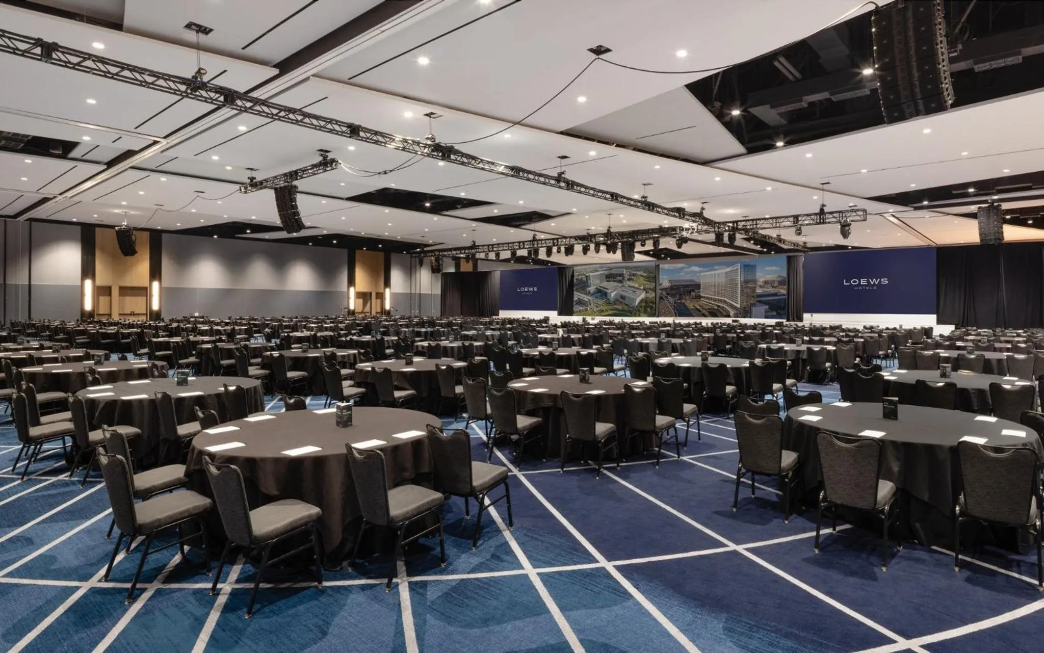 Banquet/Function facilities in Loews Arlington Hotel