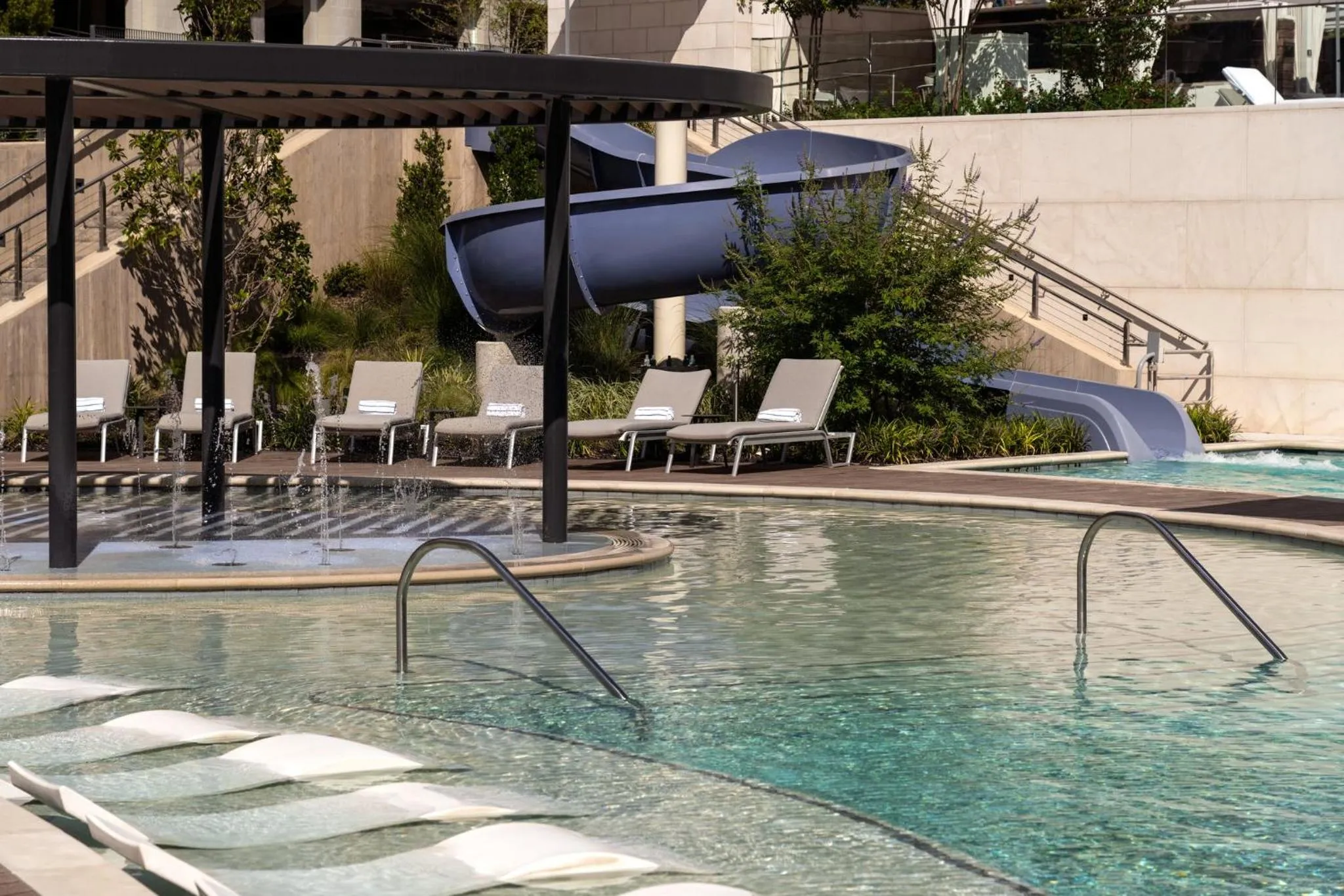 Activities in Loews Arlington Hotel