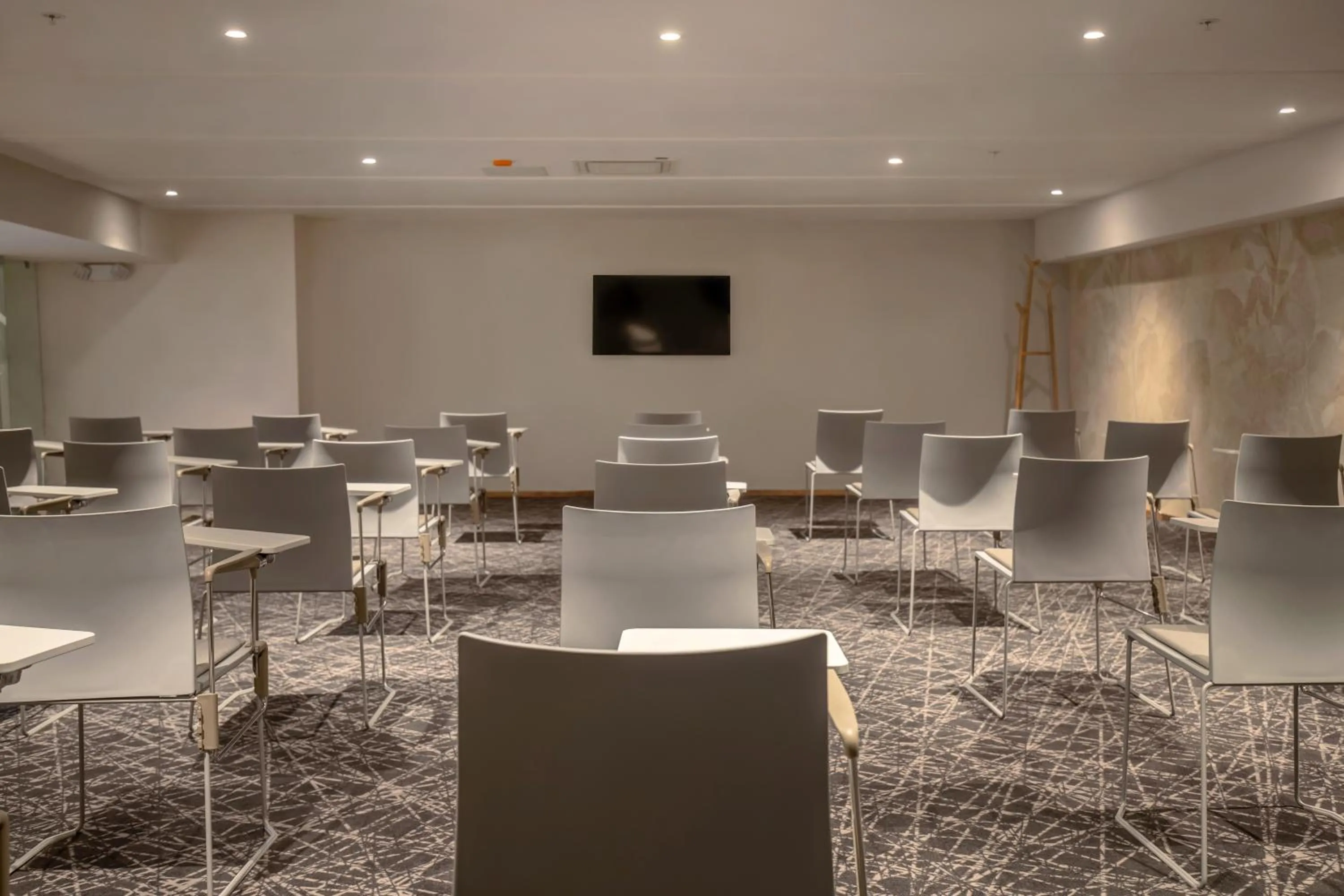 Meeting/conference room in GO Quito Hotel