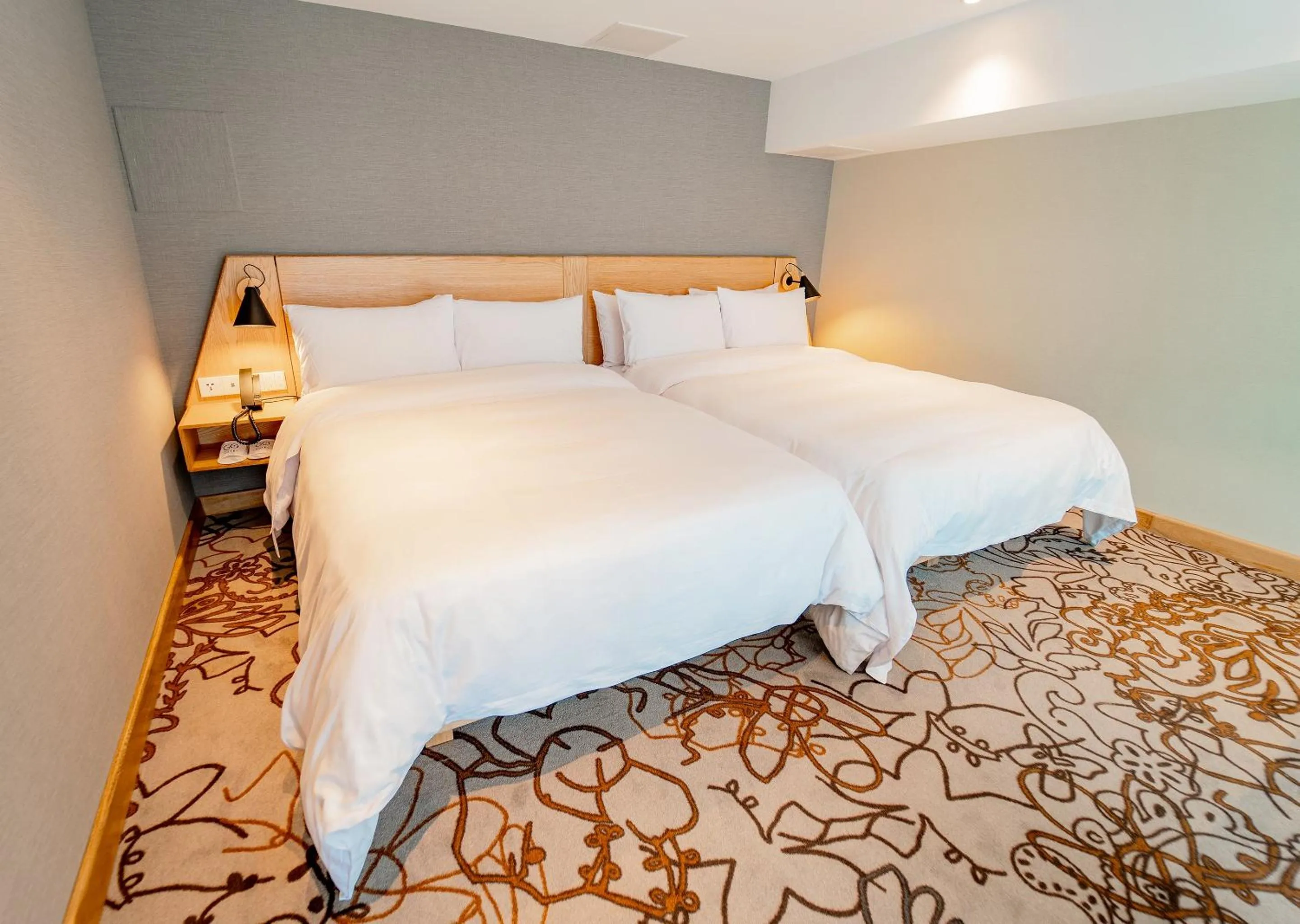 Bed in GO Quito Hotel