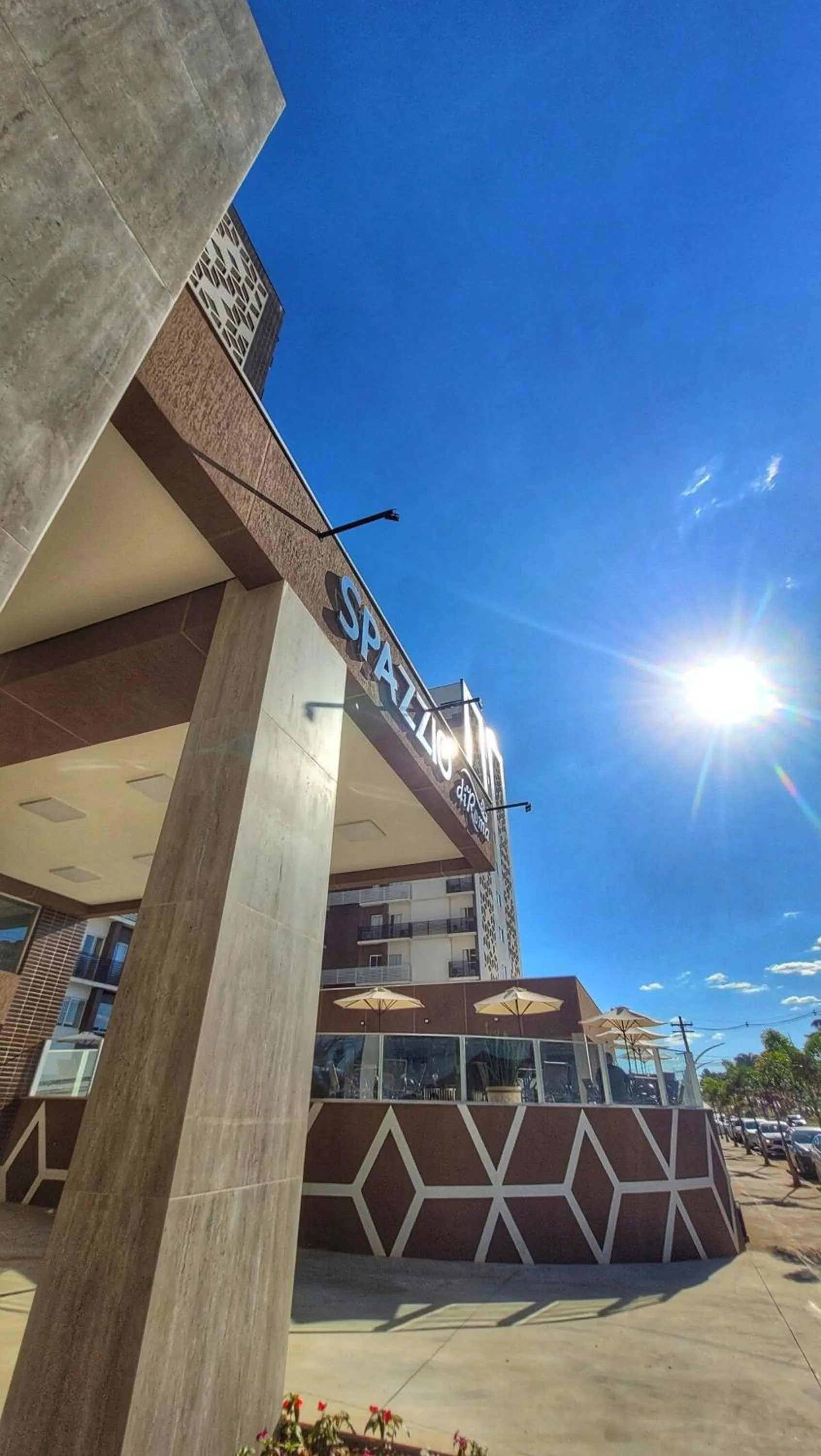 Property building in Spazzio diRoma Com Parque Acqua Park Diroma Incluso