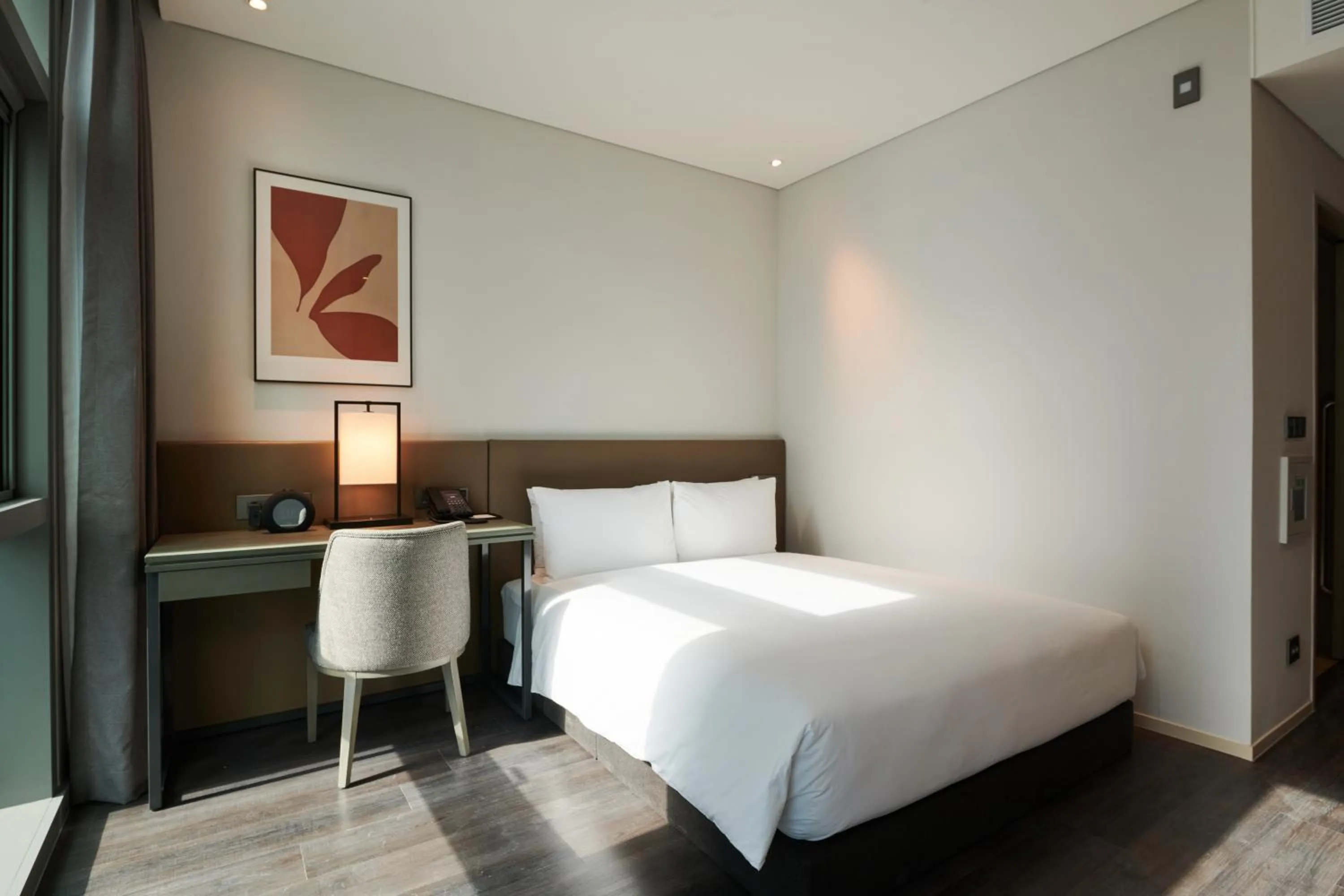 Bed in Nine Tree Premier ROKAUS Hotel Seoul Yongsan