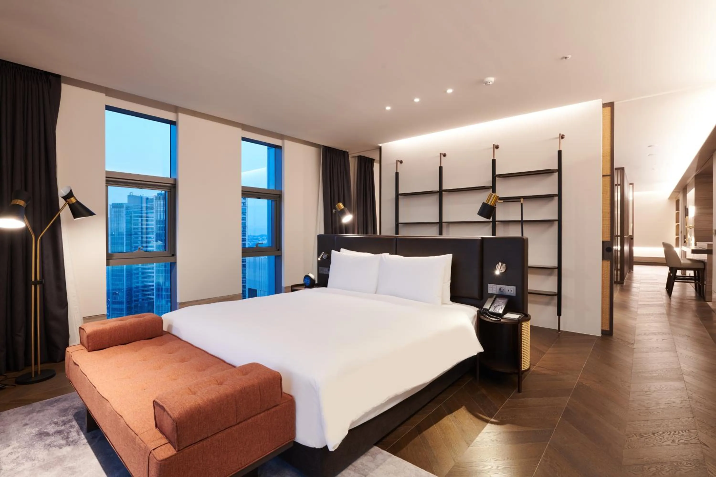 Bed in Nine Tree Premier ROKAUS Hotel Seoul Yongsan