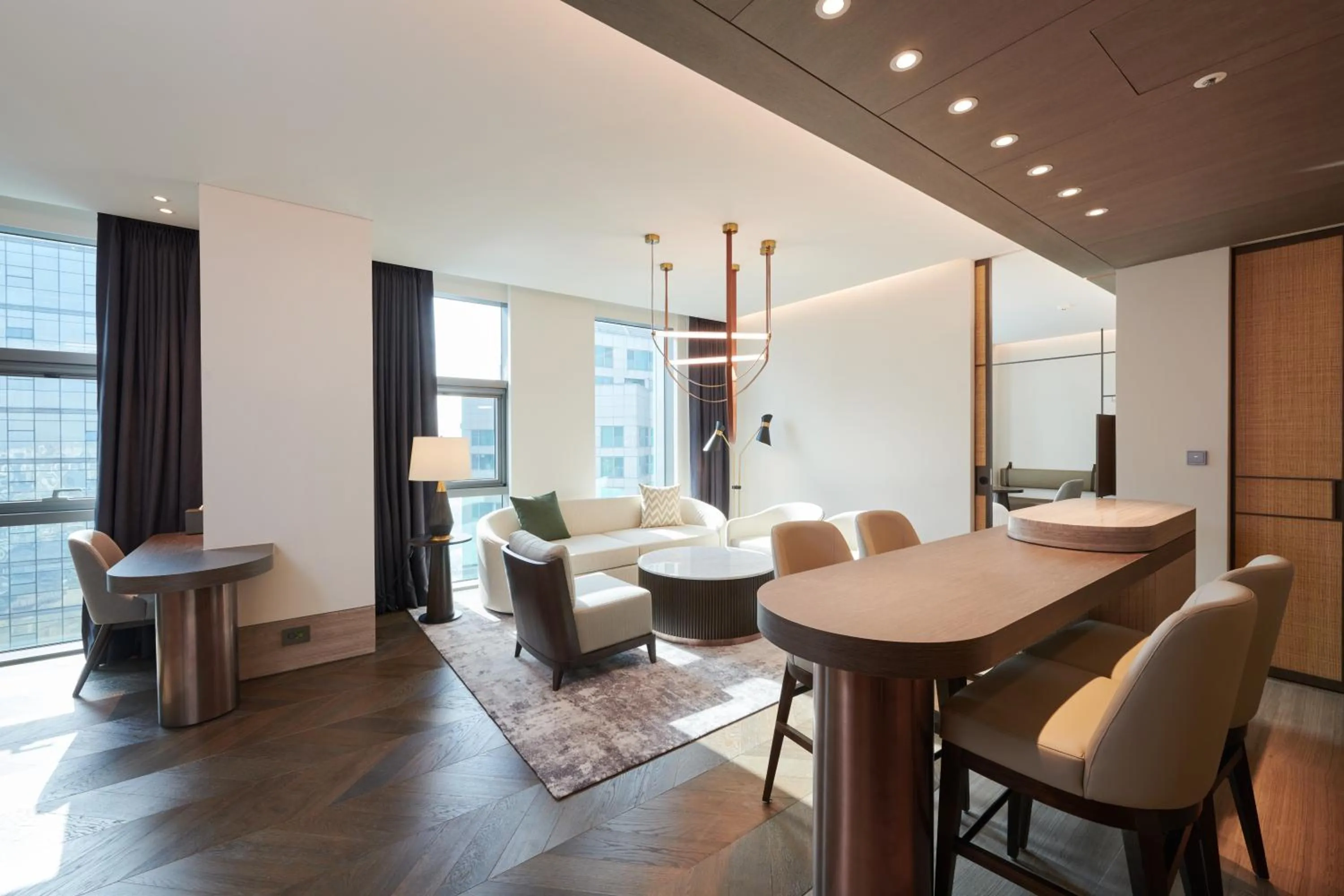 Living room in Nine Tree Premier ROKAUS Hotel Seoul Yongsan