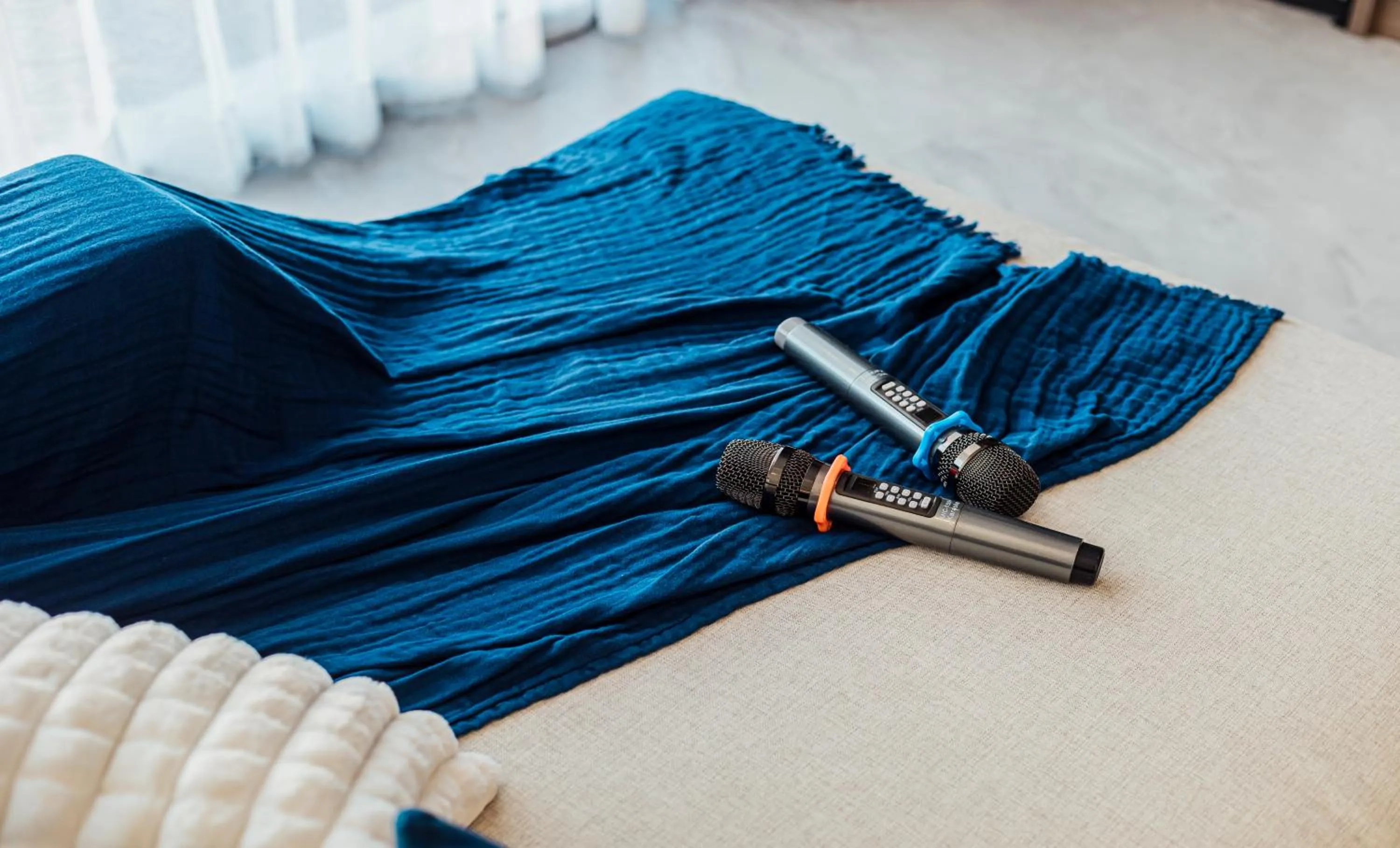 Karaoke in Sea Season Pool Villa Pattaya