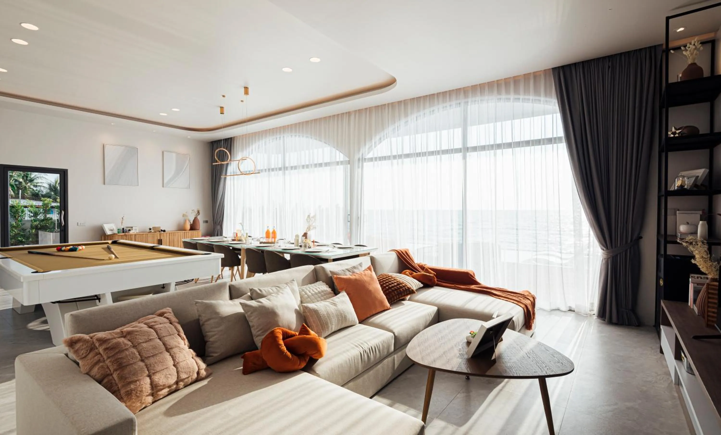 Living room in Sea Season Pool Villa Pattaya