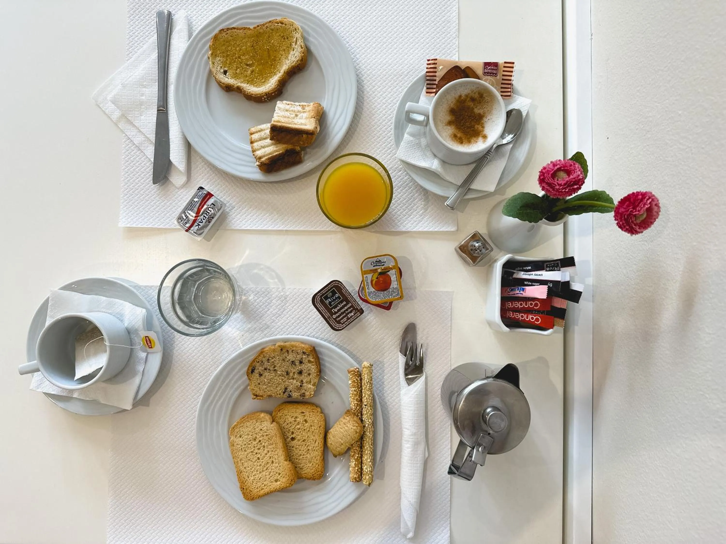 Continental breakfast in Anemoni Piraeus Hotel