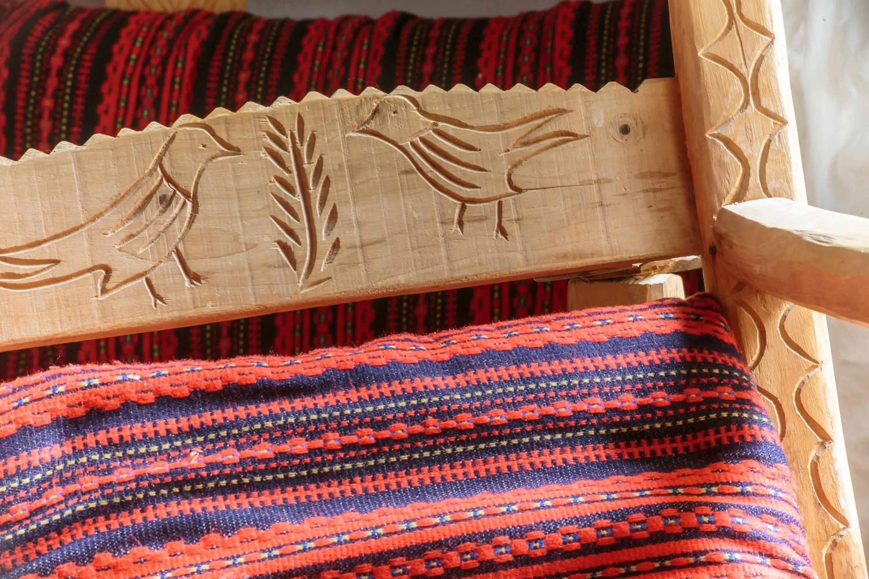 Decorative detail in KasteliSuites