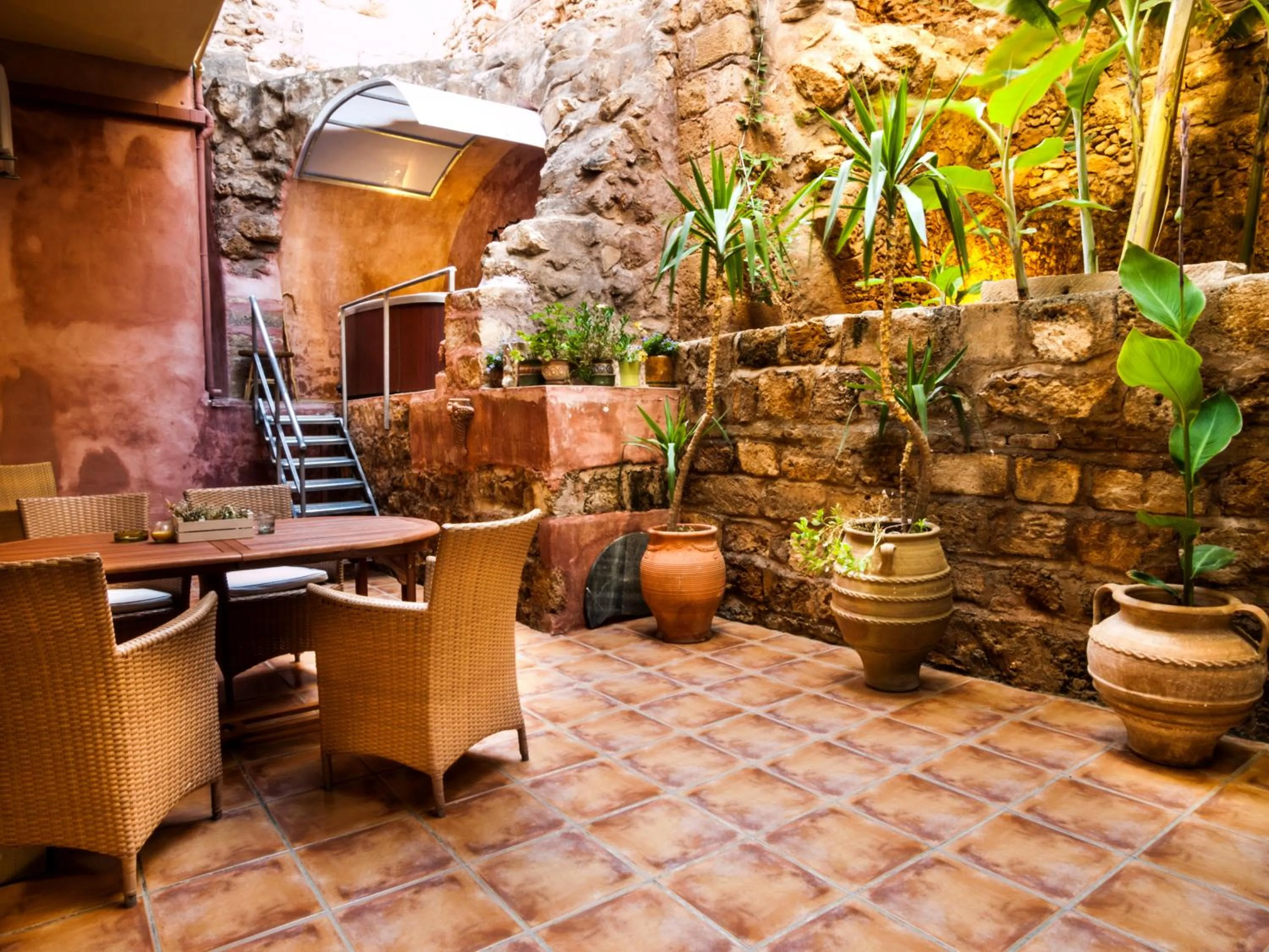 Balcony/Terrace in KasteliSuites