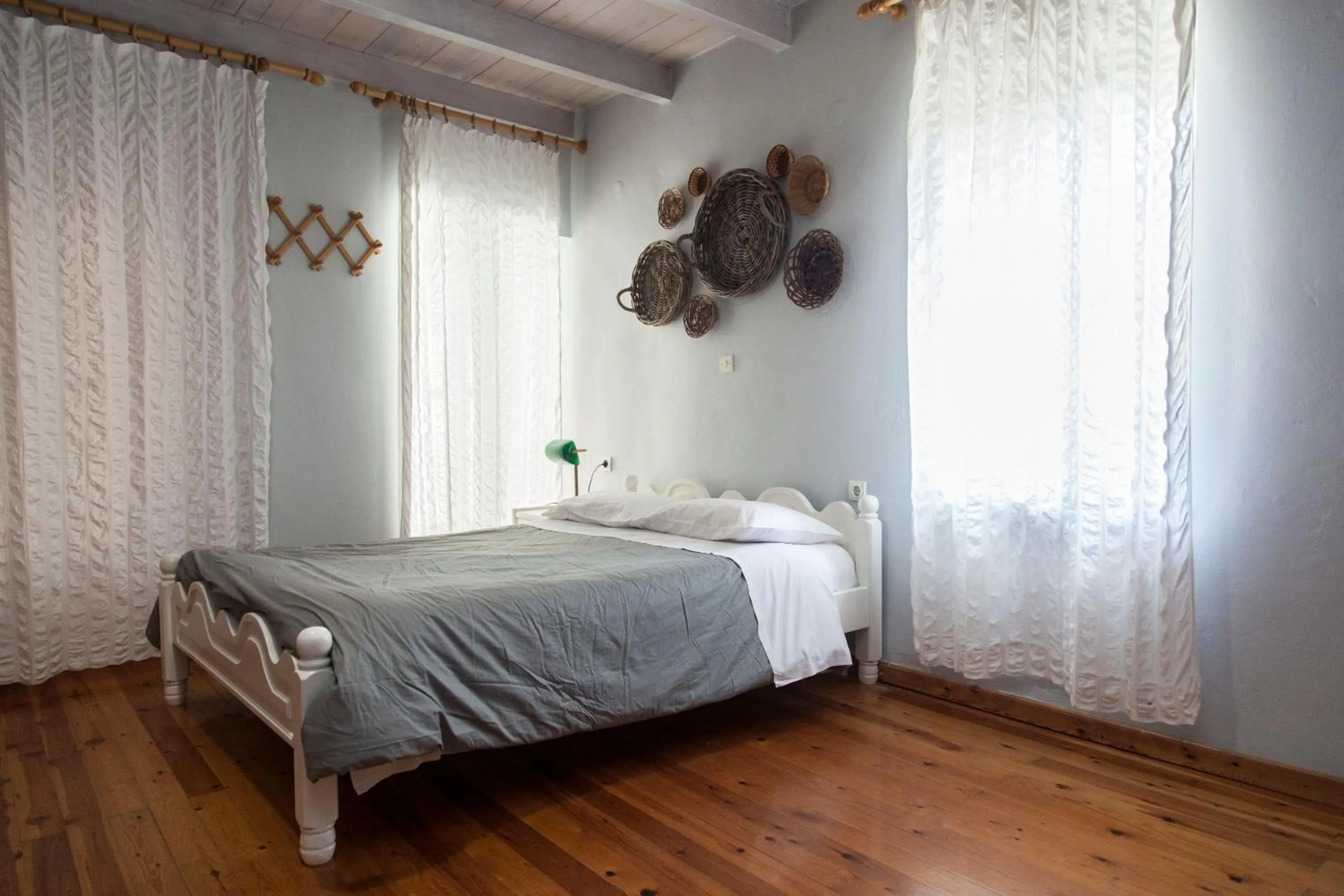 Bed in KasteliSuites