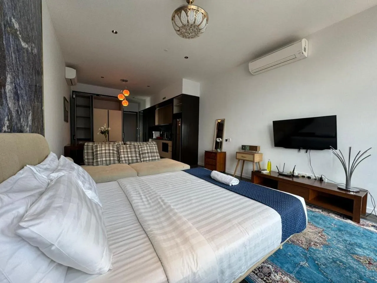 Bed in Scarletz Suites KLCC Twin Tower by Purple Orchid